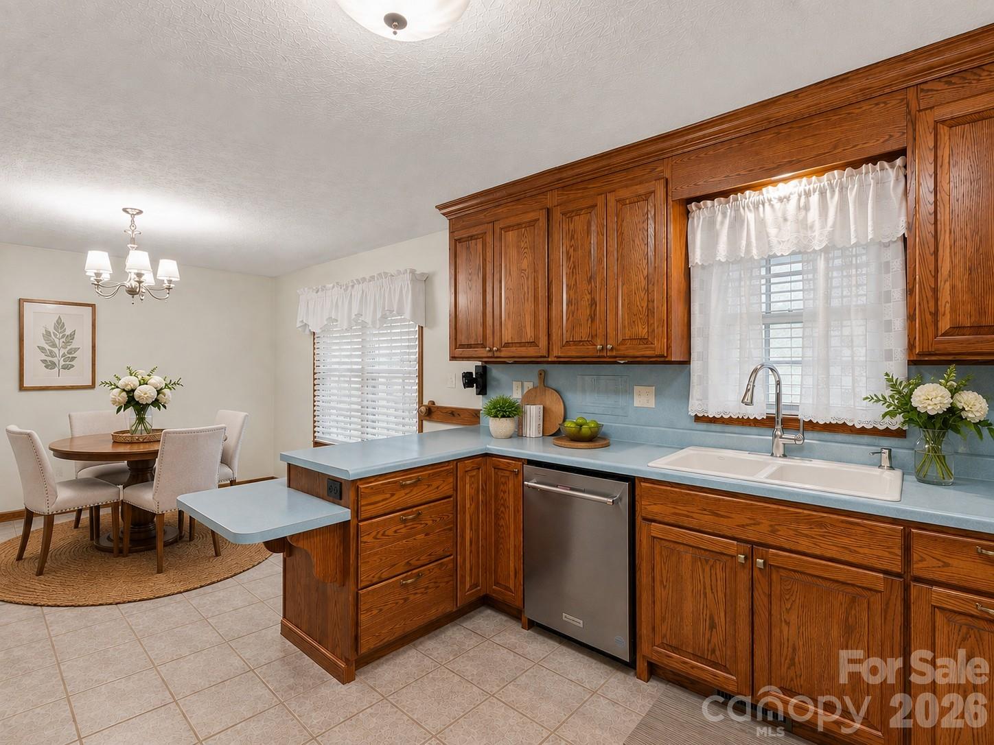 476 Jackson Loop Road Property Photo 3