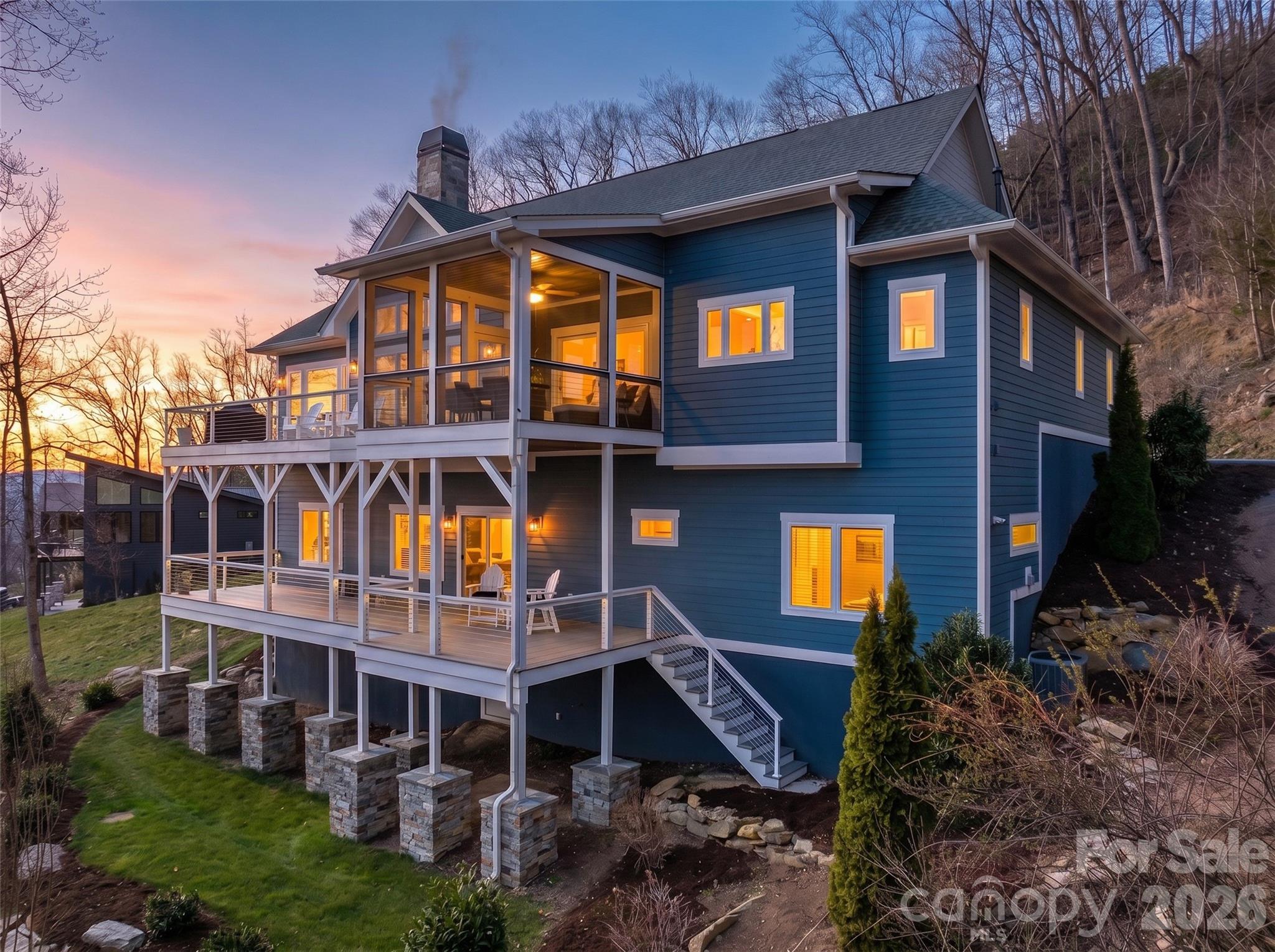 98 Rock Cliff Way Property Photo 1