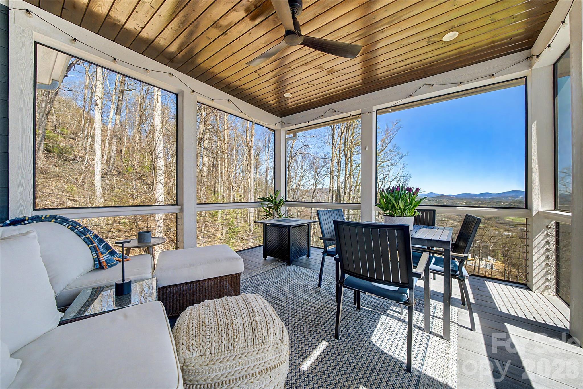 98 Rock Cliff Way Property Photo 30