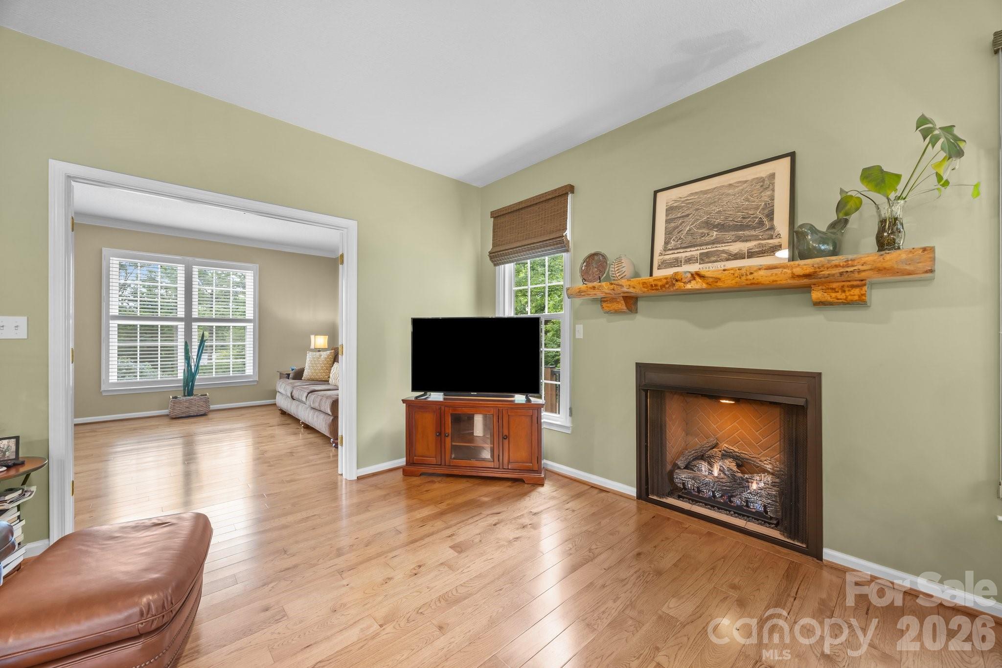 200 Windsor Forest Circle Property Photo 13
