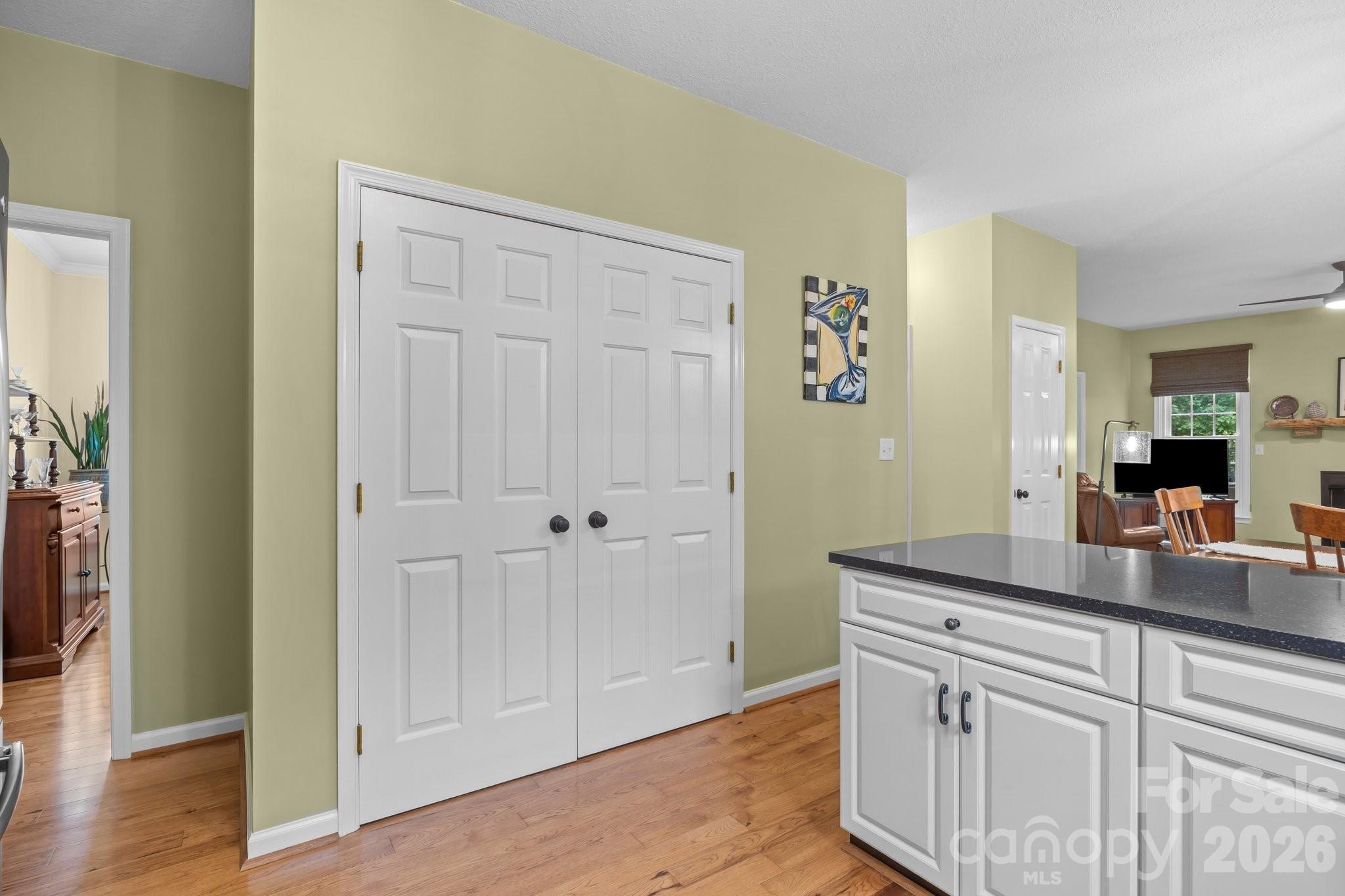 200 Windsor Forest Circle Property Photo 22