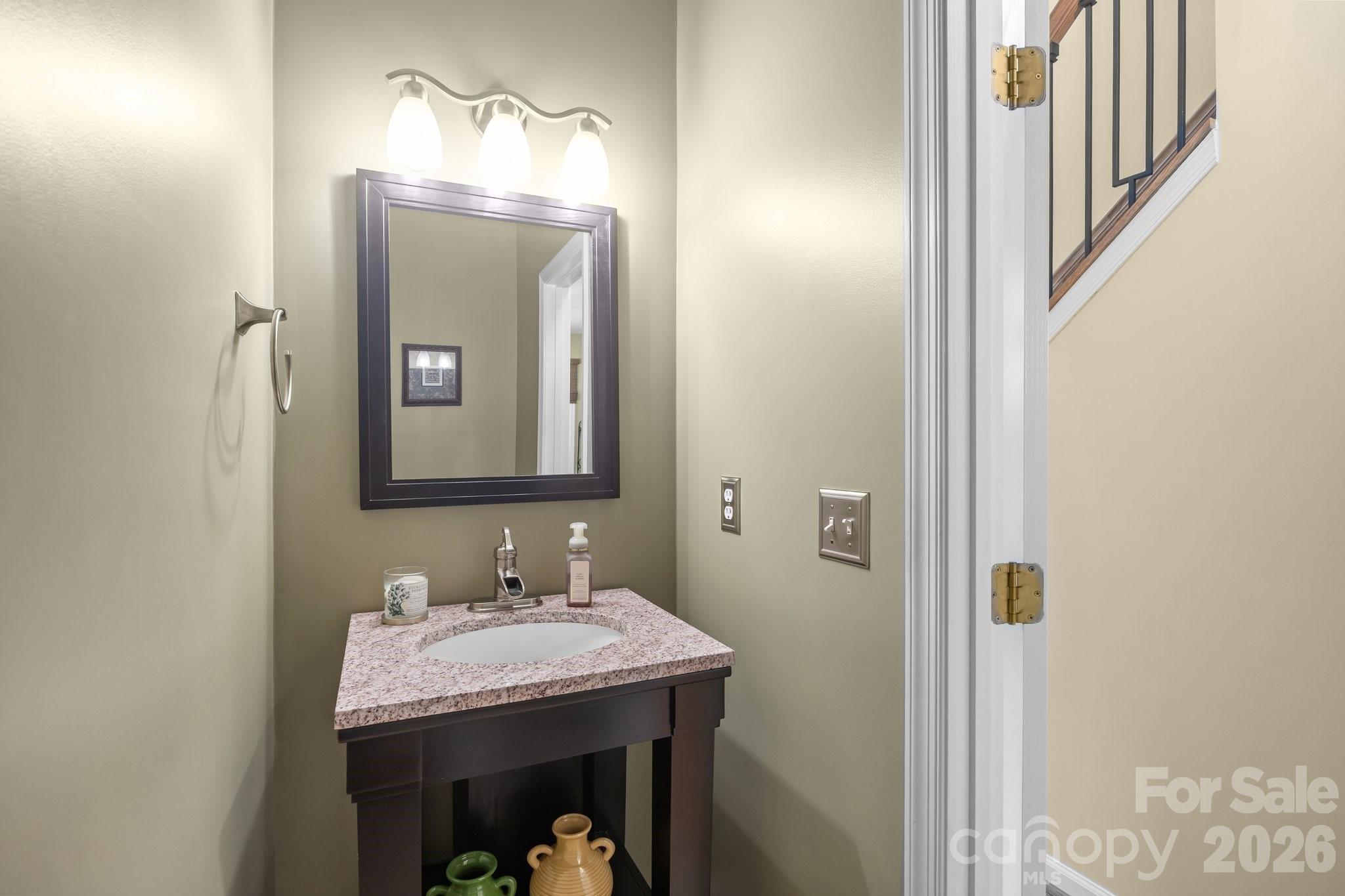 200 Windsor Forest Circle Property Photo 23