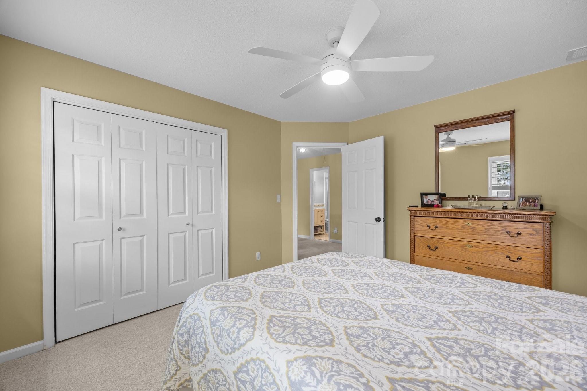 200 Windsor Forest Circle Property Photo 32
