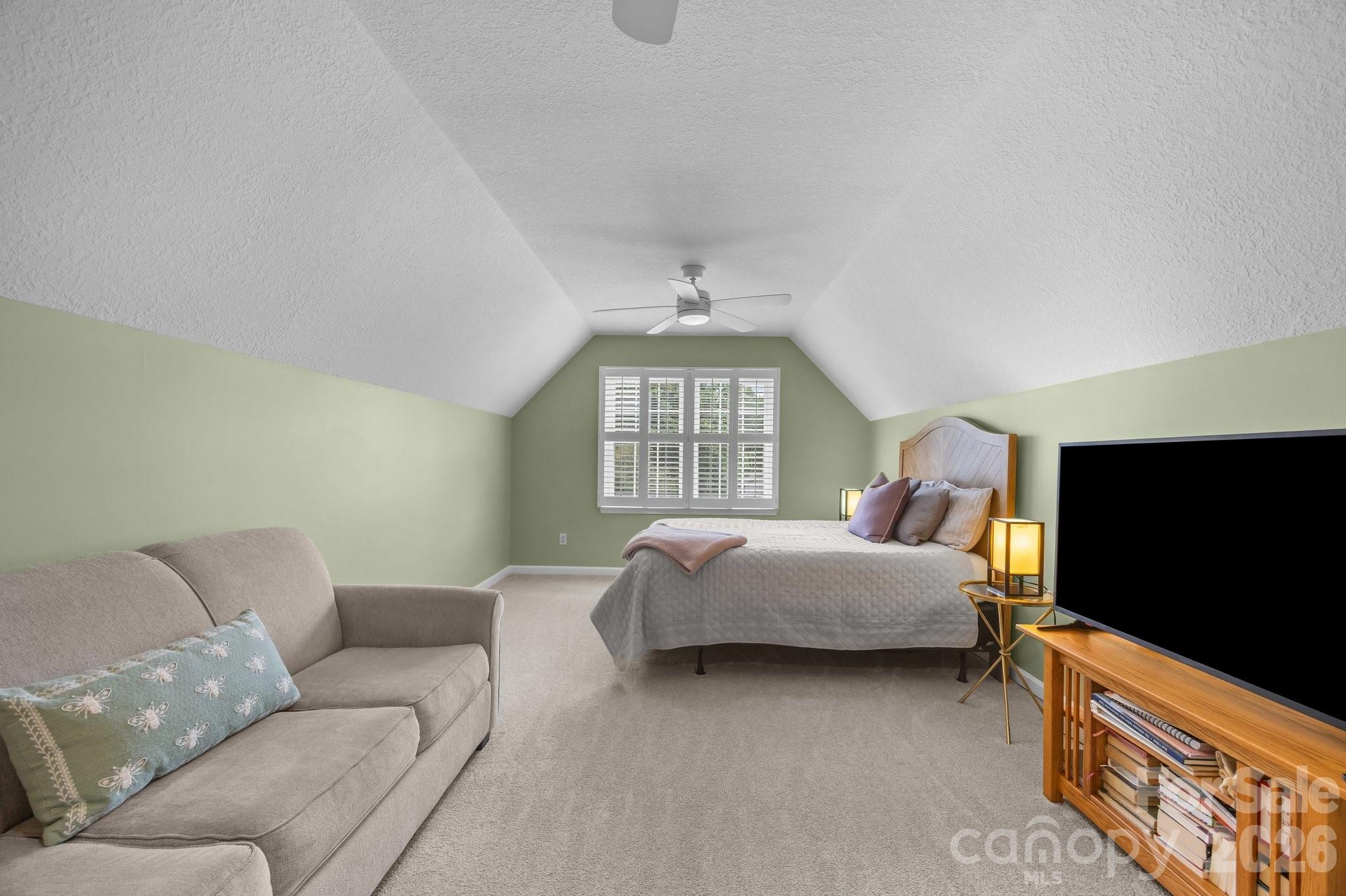 200 Windsor Forest Circle Property Photo 34
