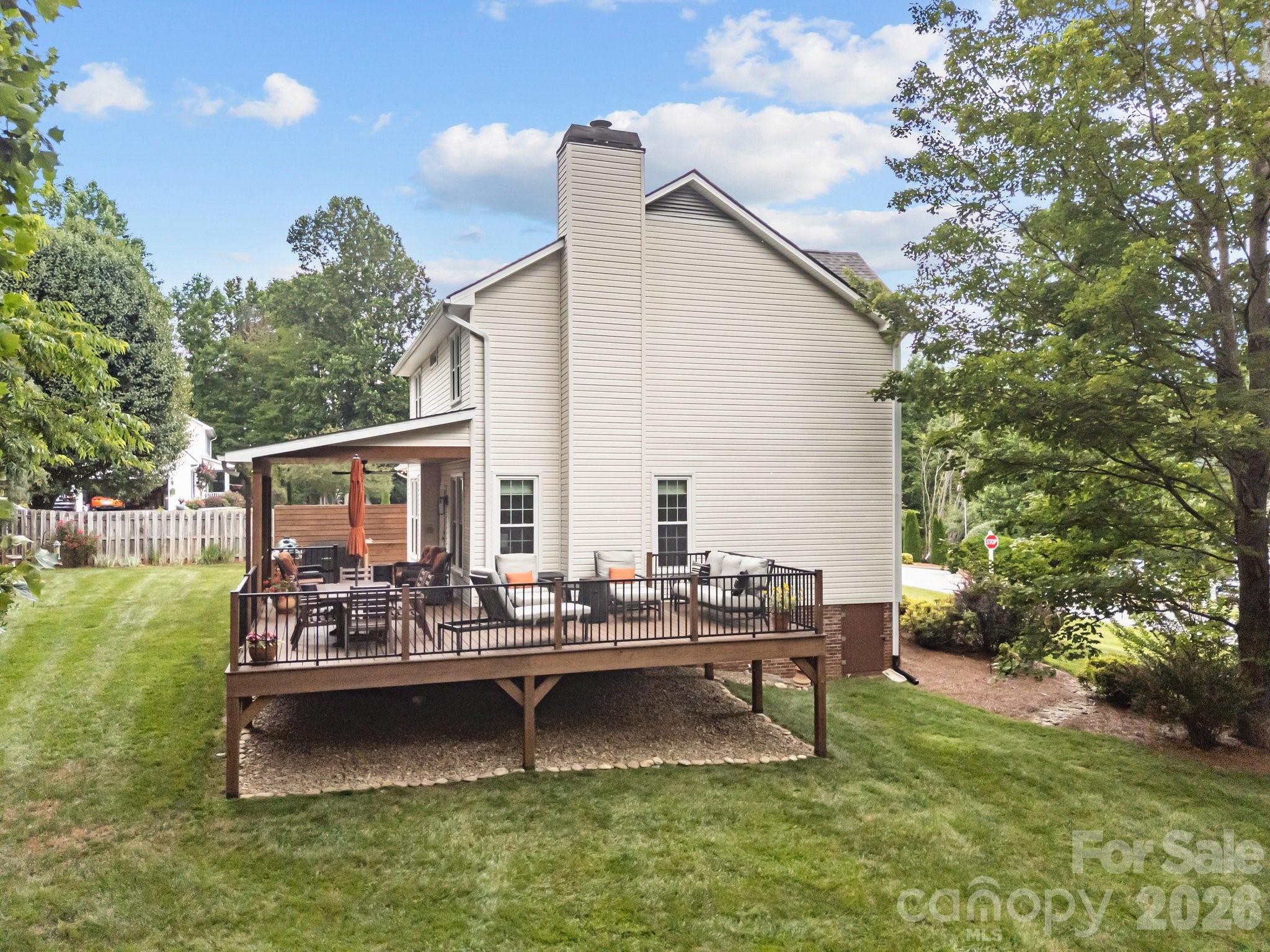200 Windsor Forest Circle Property Photo 41