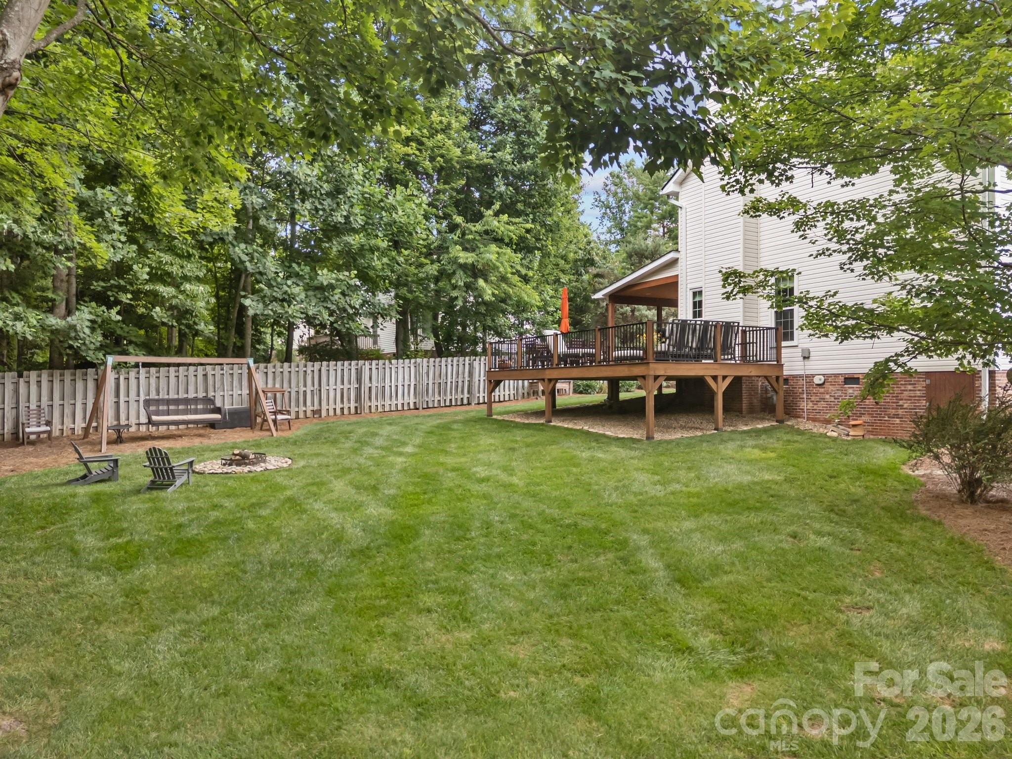 200 Windsor Forest Circle Property Photo 45