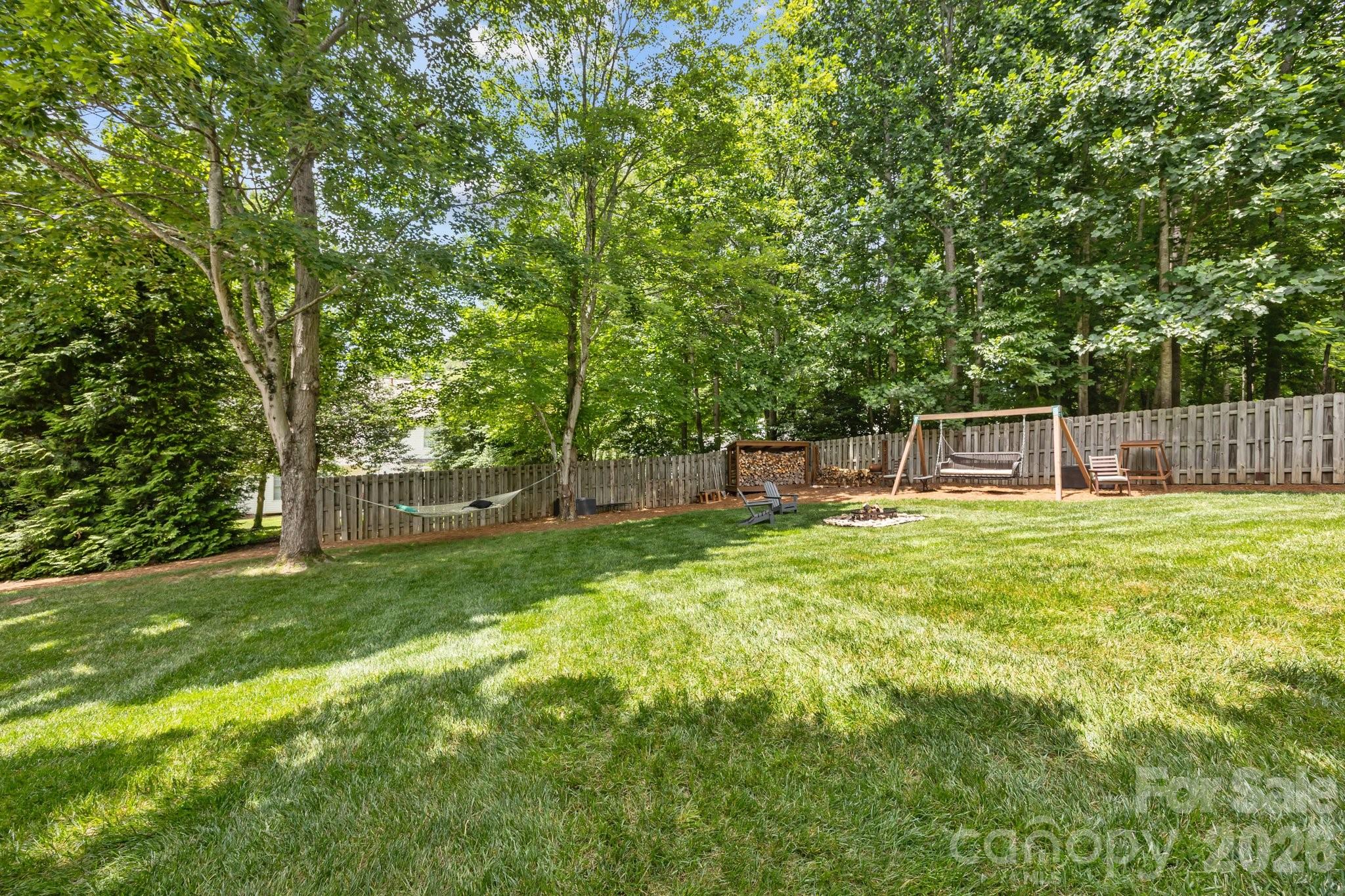 200 Windsor Forest Circle Property Photo 48