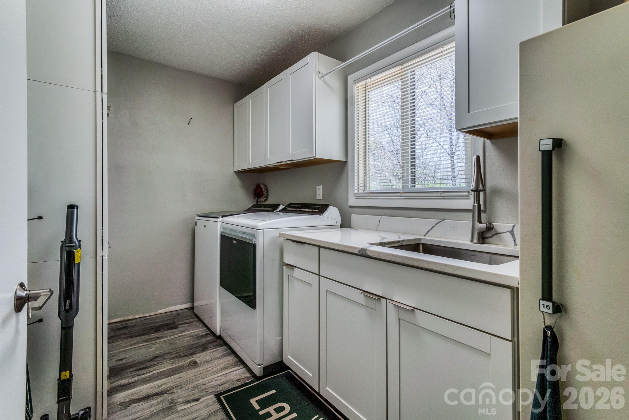 2456 Hendersonville Highway Property Photo 19