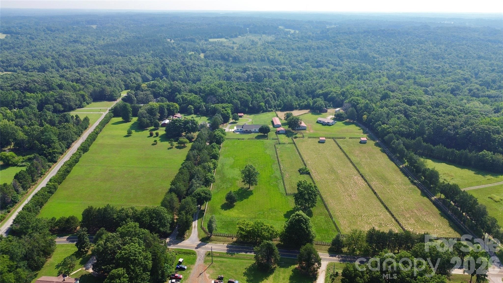 5008 Steele Village Road Property Photo 5
