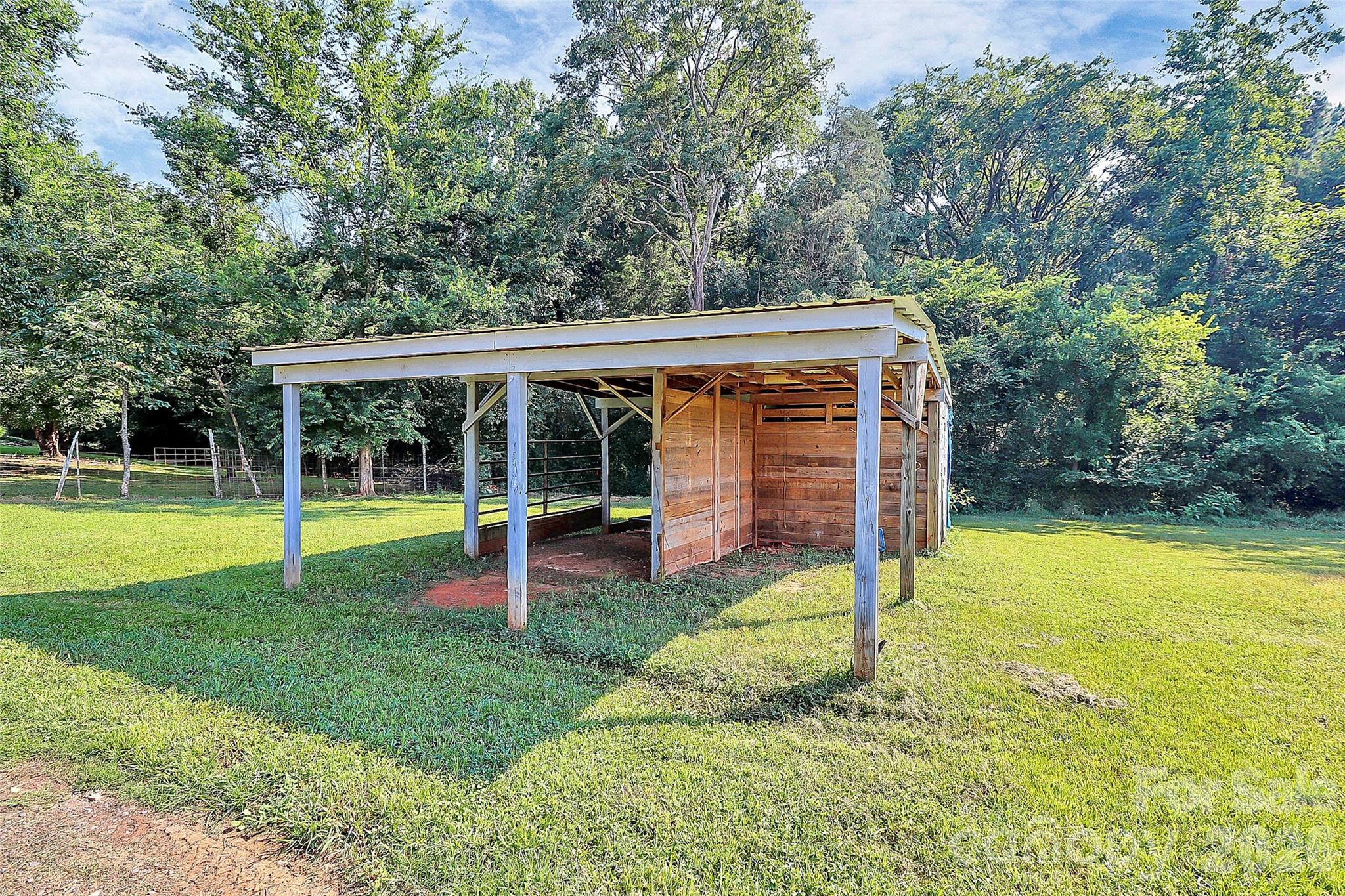 5008 Steele Village Road Property Photo 43