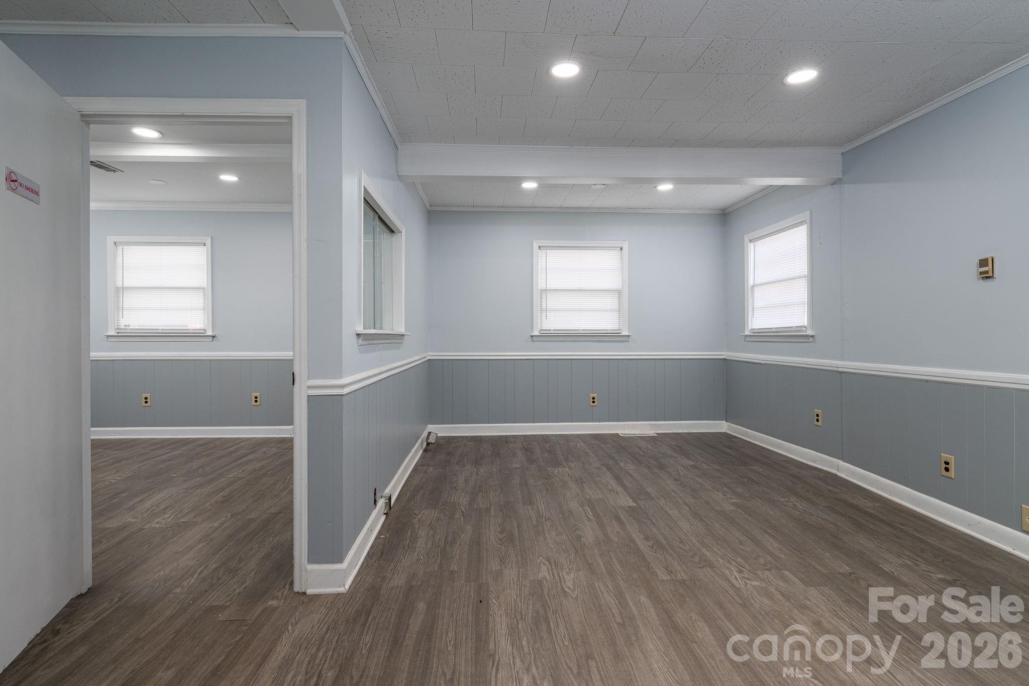 511 Lee Avenue Property Photo 5