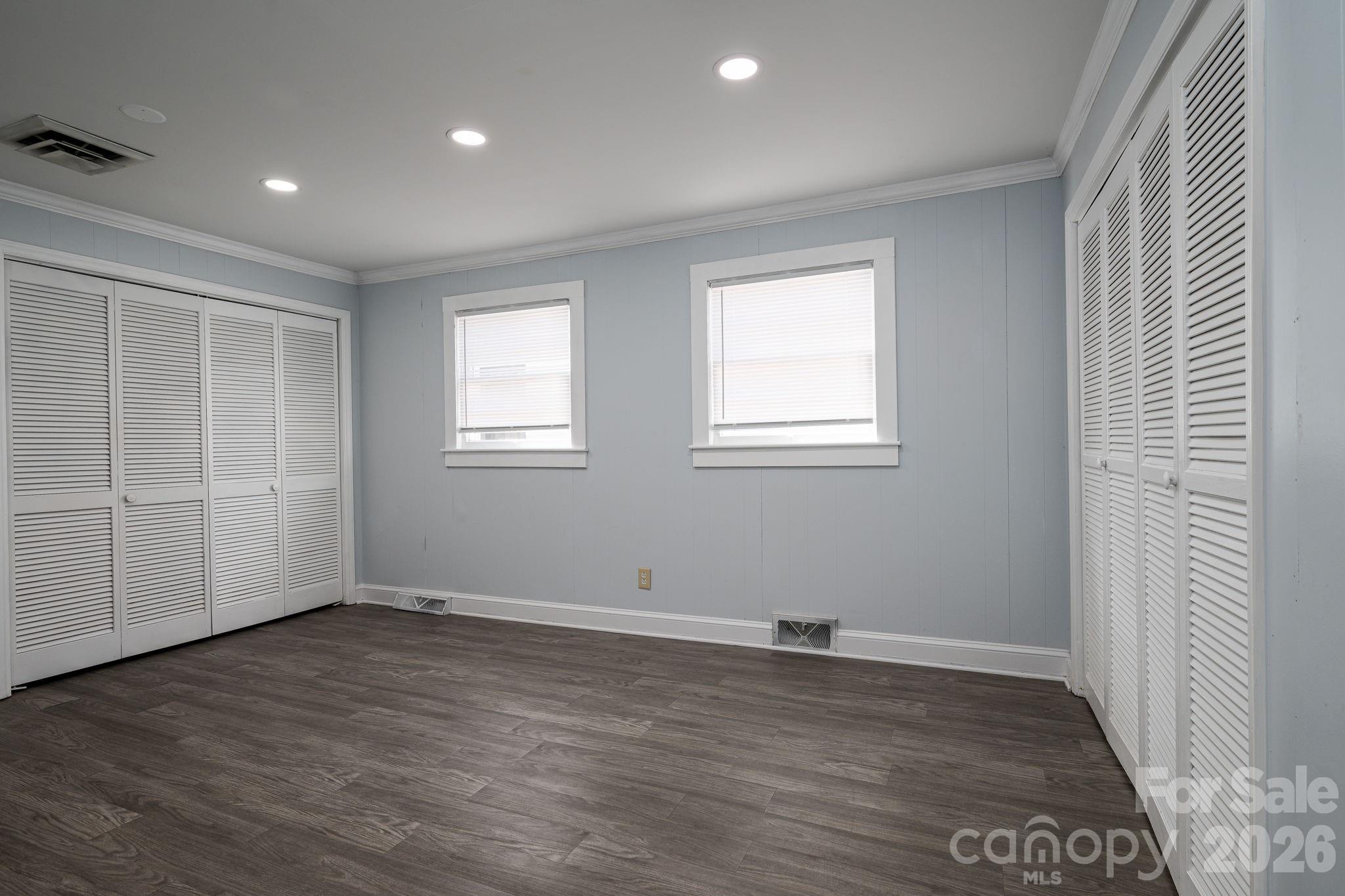511 Lee Avenue Property Photo 10