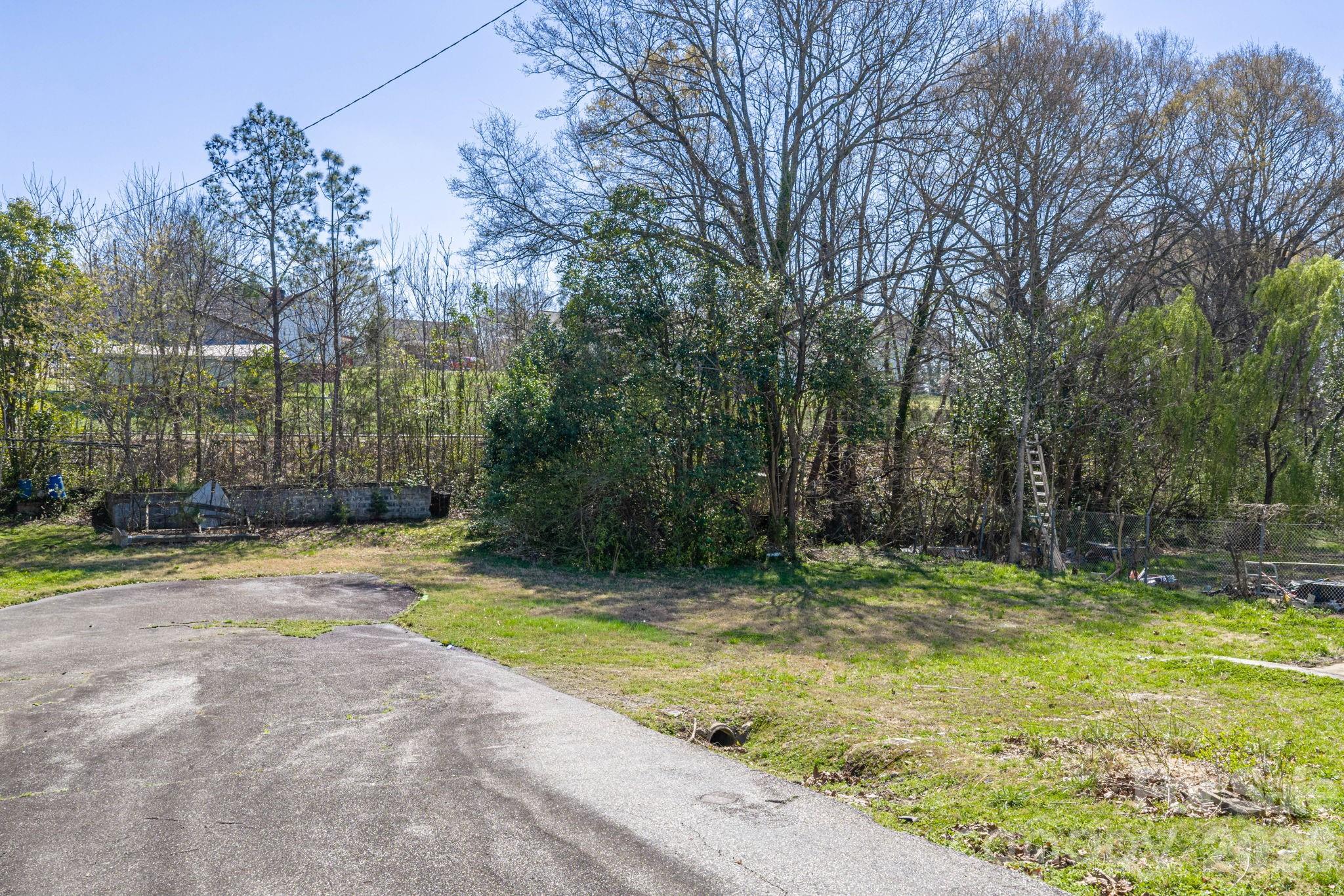 511 Lee Avenue Property Photo 21