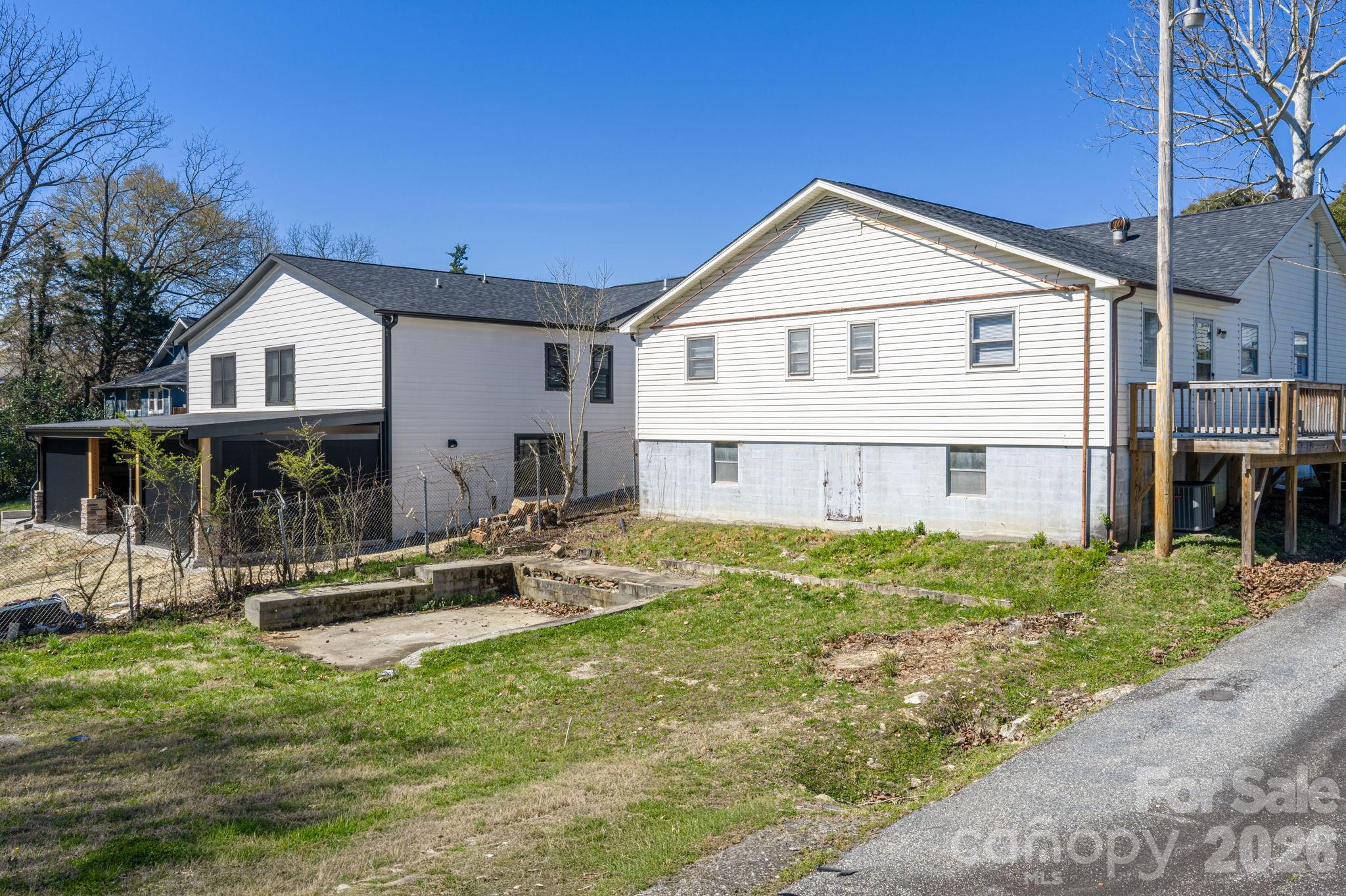 511 Lee Avenue Property Photo 23