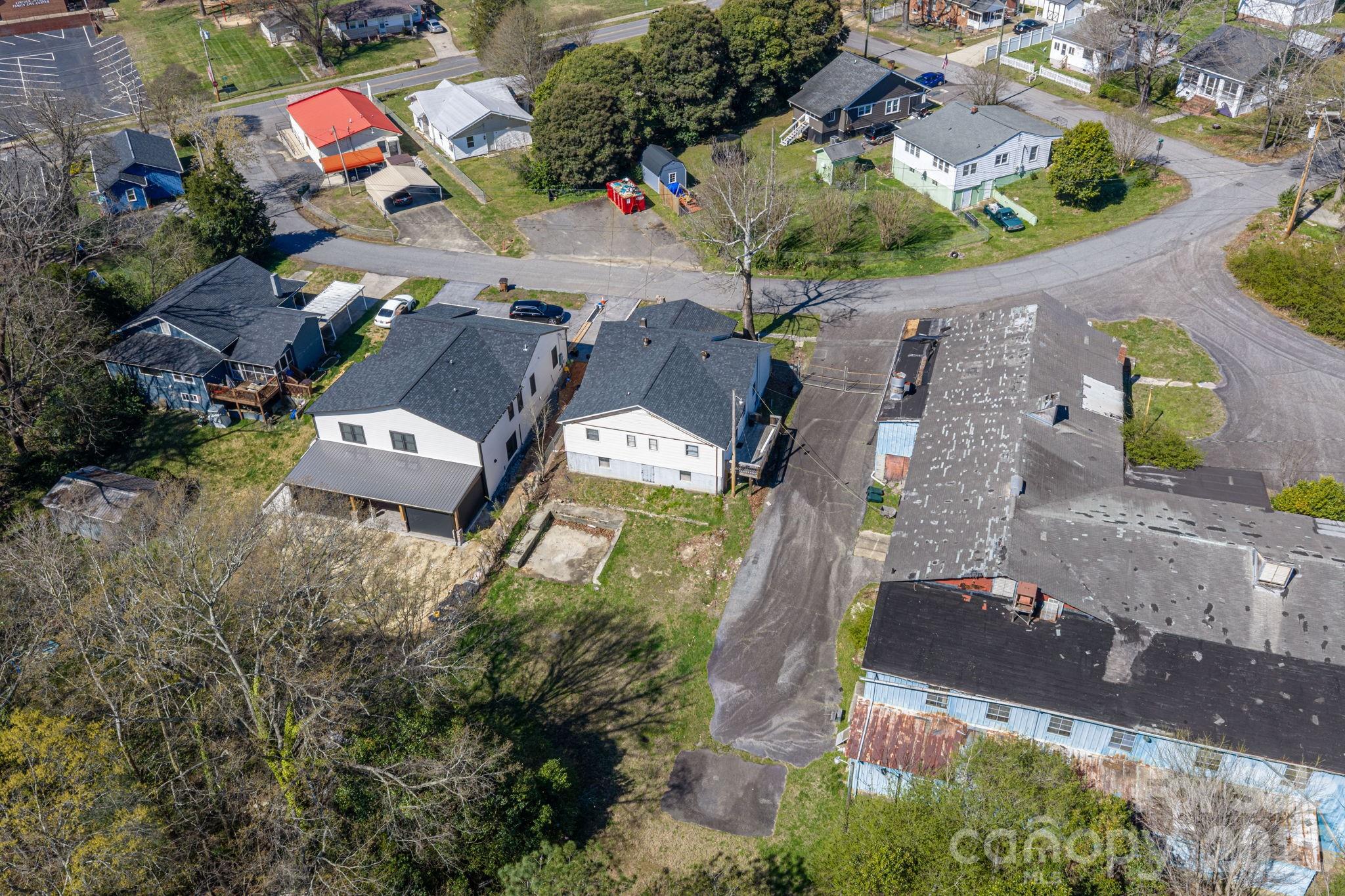 511 Lee Avenue Property Photo 26