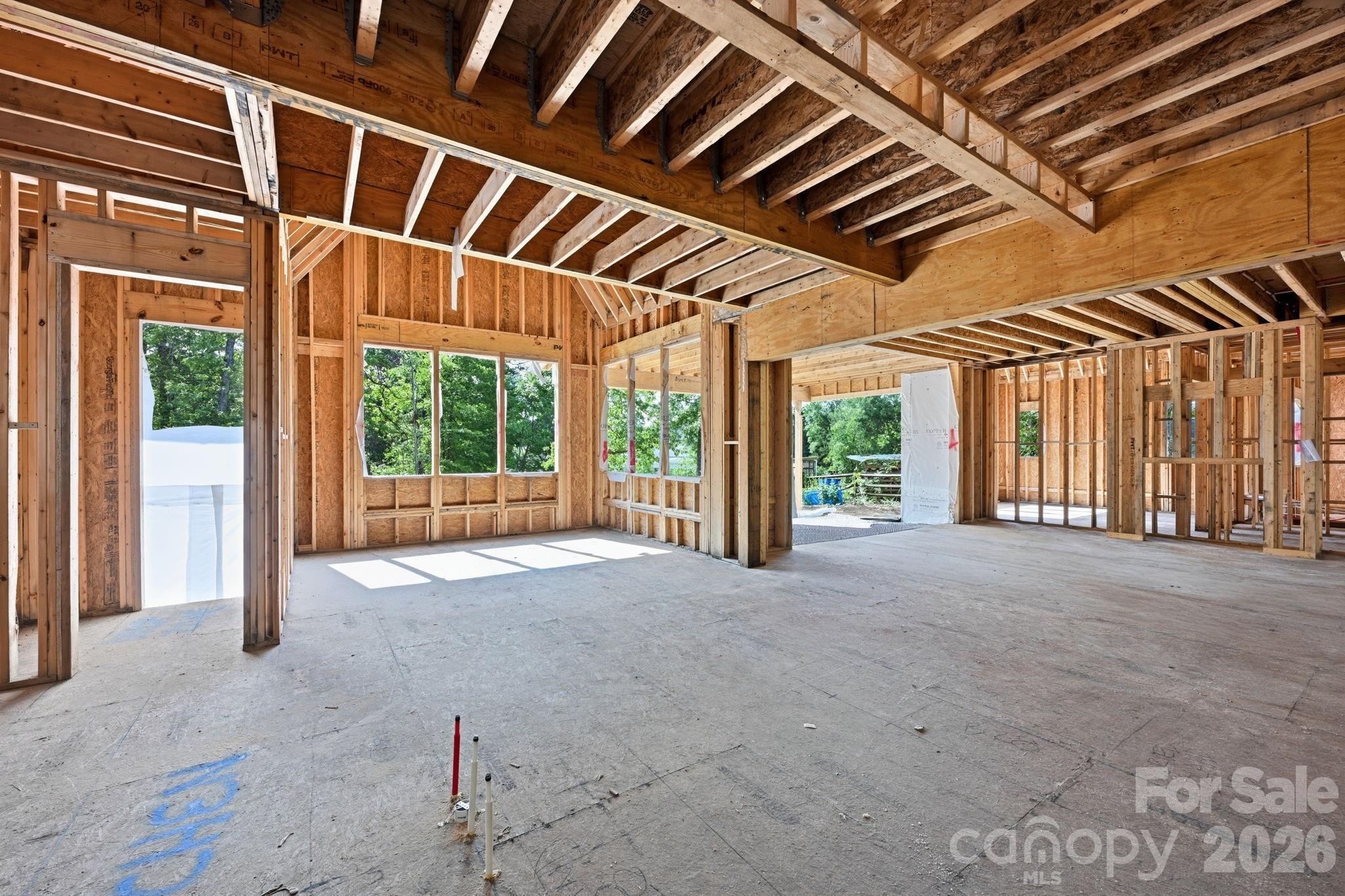 541 Greenway Street Property Photo 5