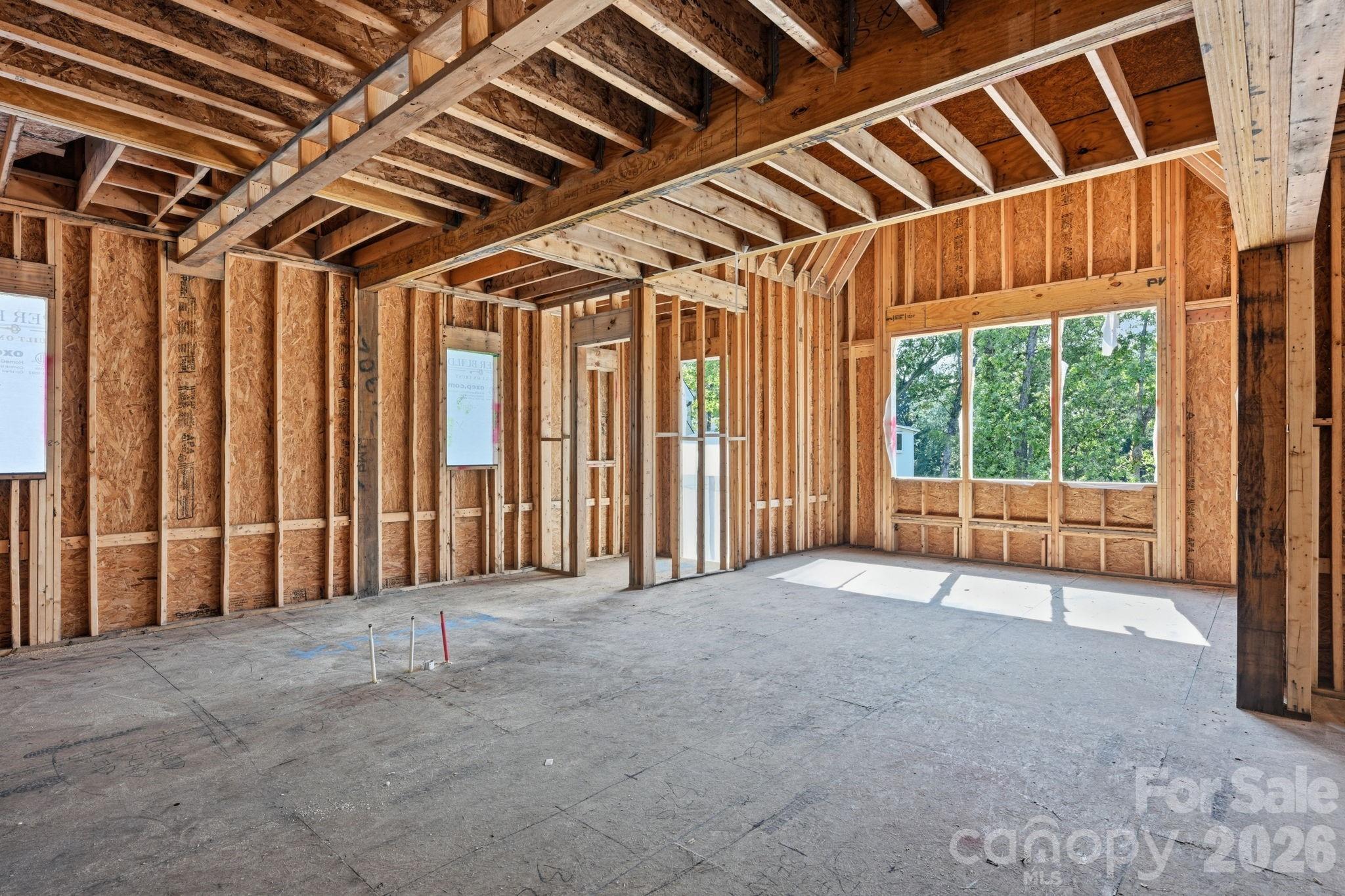 541 Greenway Street Property Photo 6