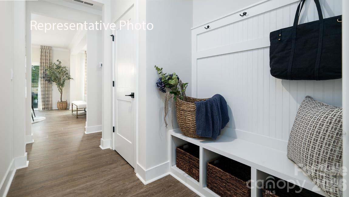 3088 Eclipse Court Property Photo 9