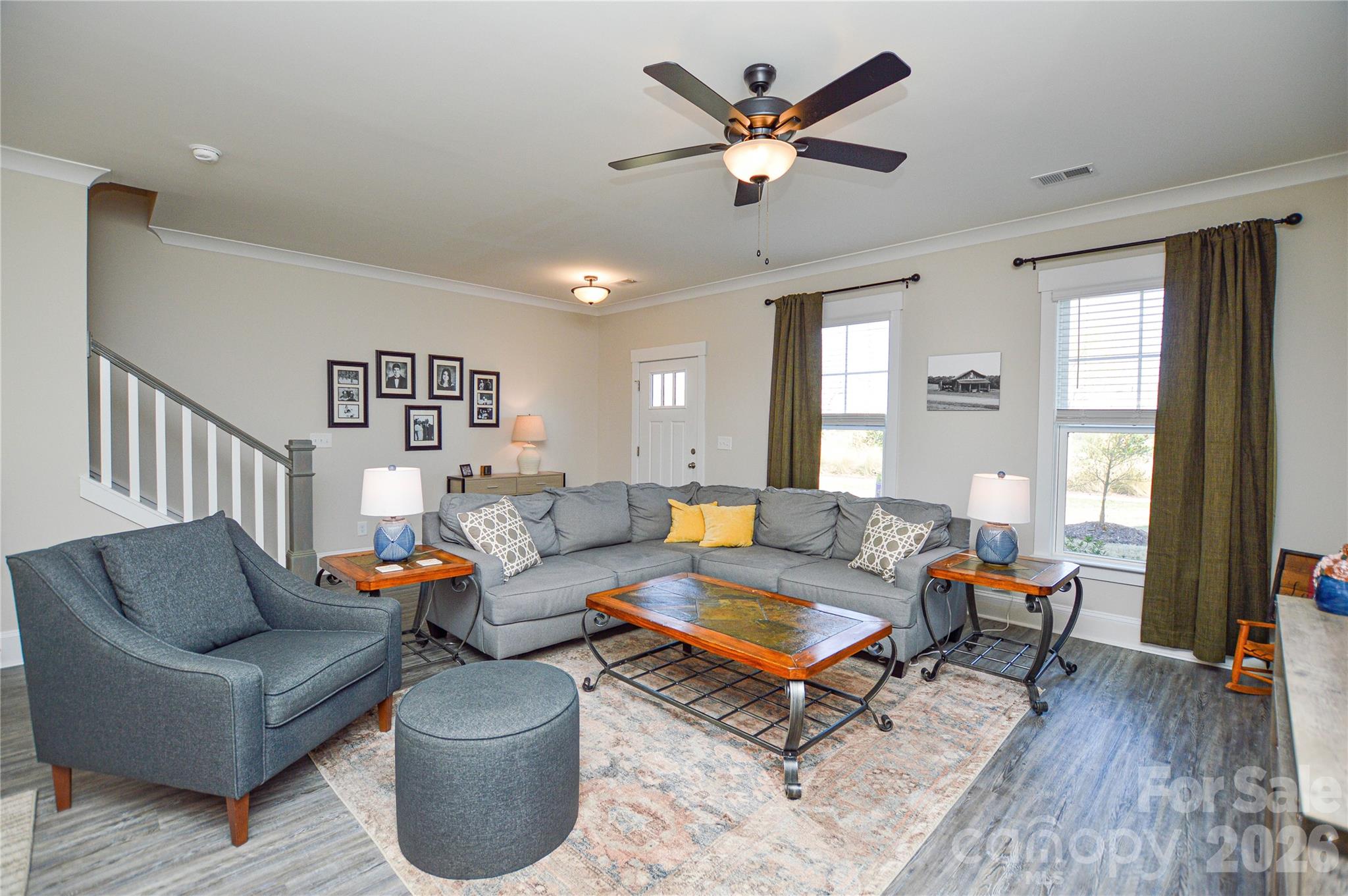 1042 Riverwalk Parkway Property Photo 8