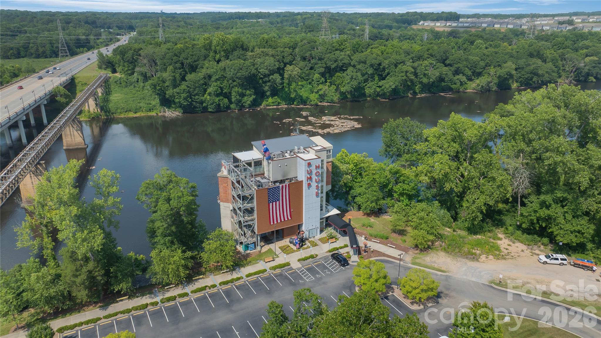 1042 Riverwalk Parkway Property Photo 26