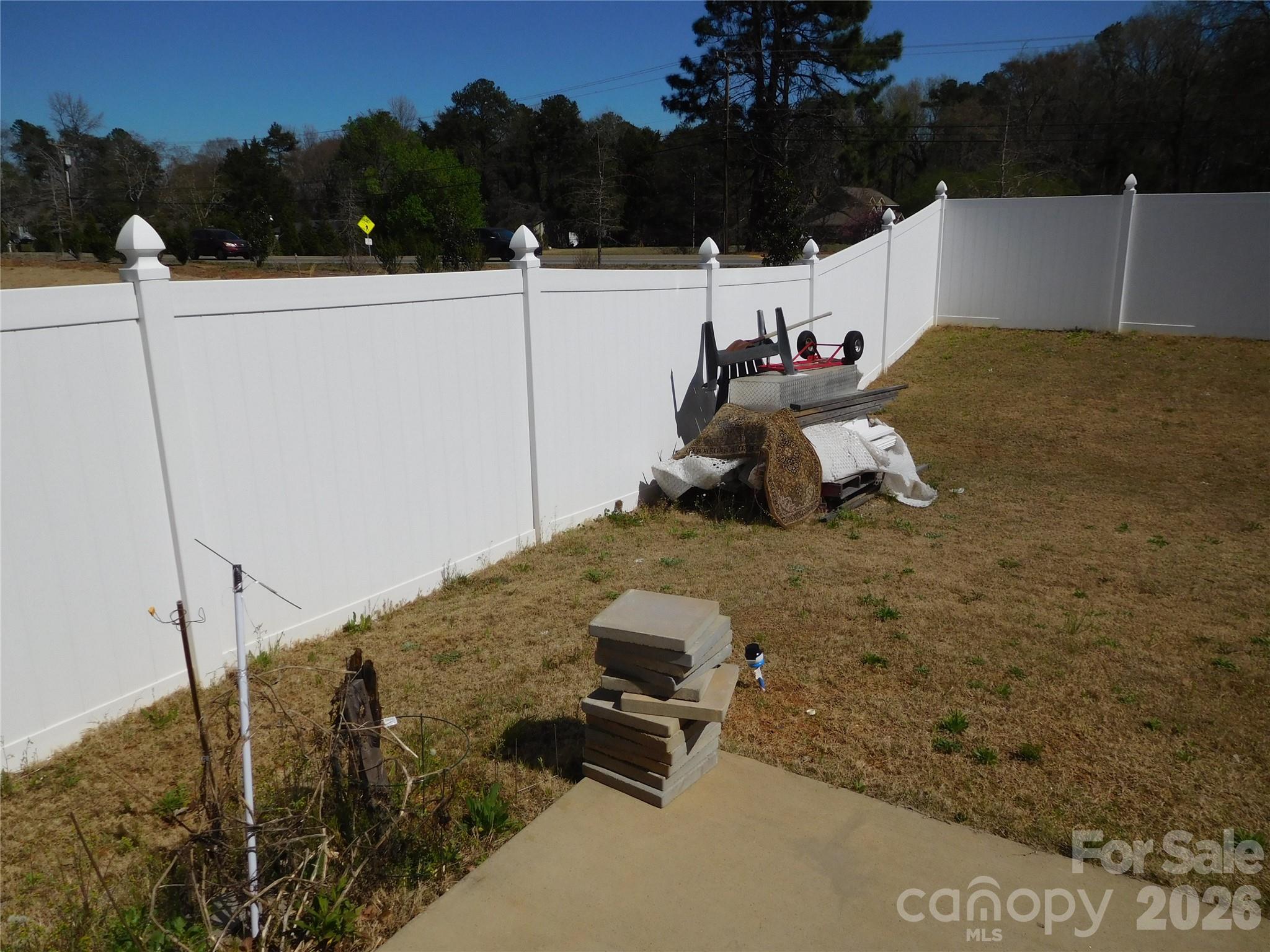 8112 Clairwood Drive Property Photo 6