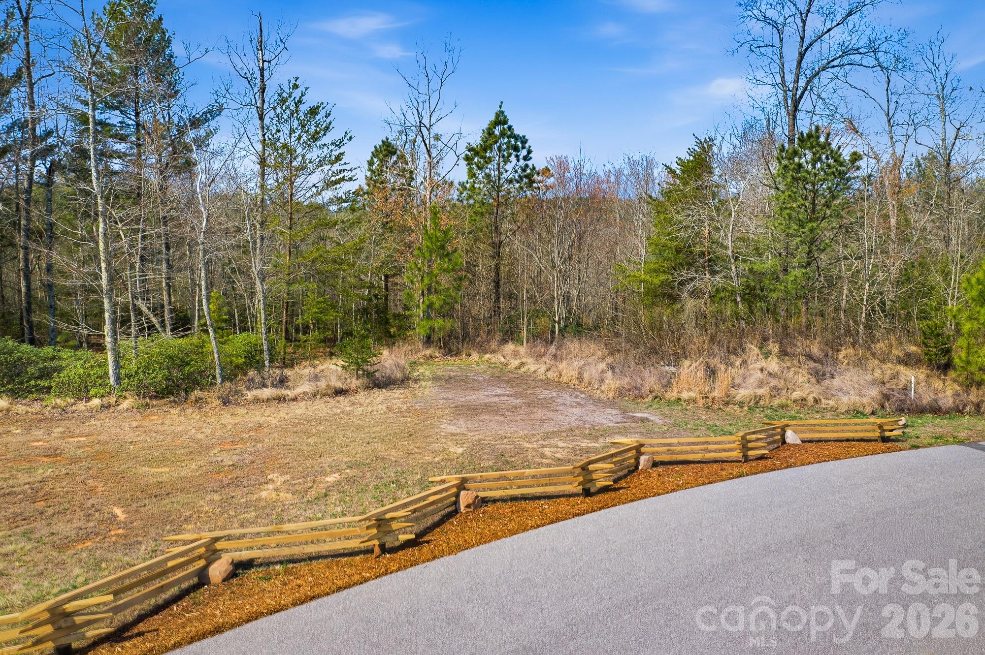 184 Ridge Point Road Property Photo 2