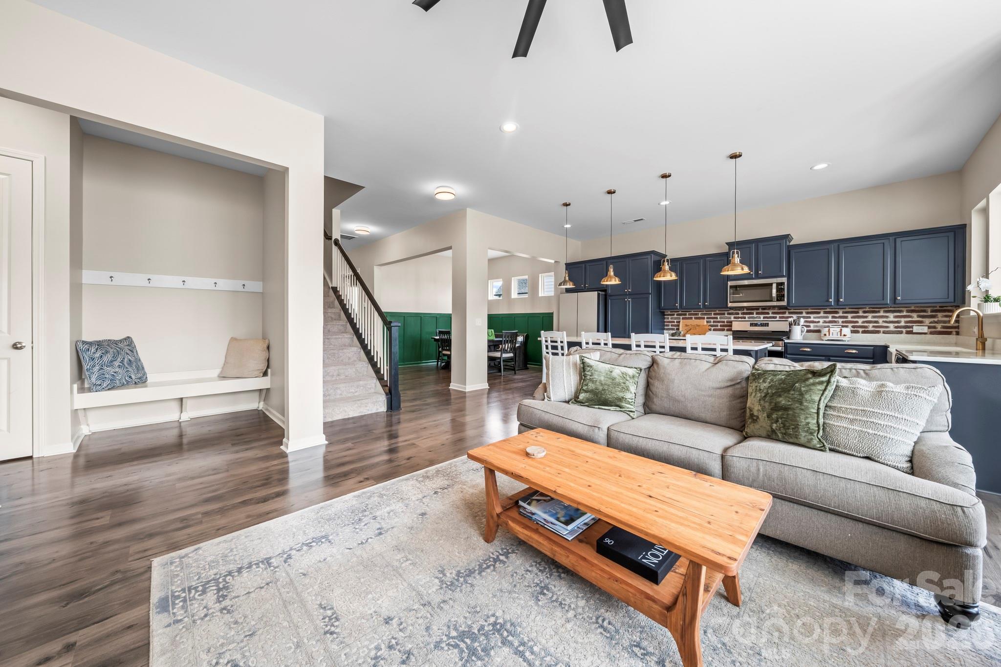2023 Turnsberry Drive Property Photo 18