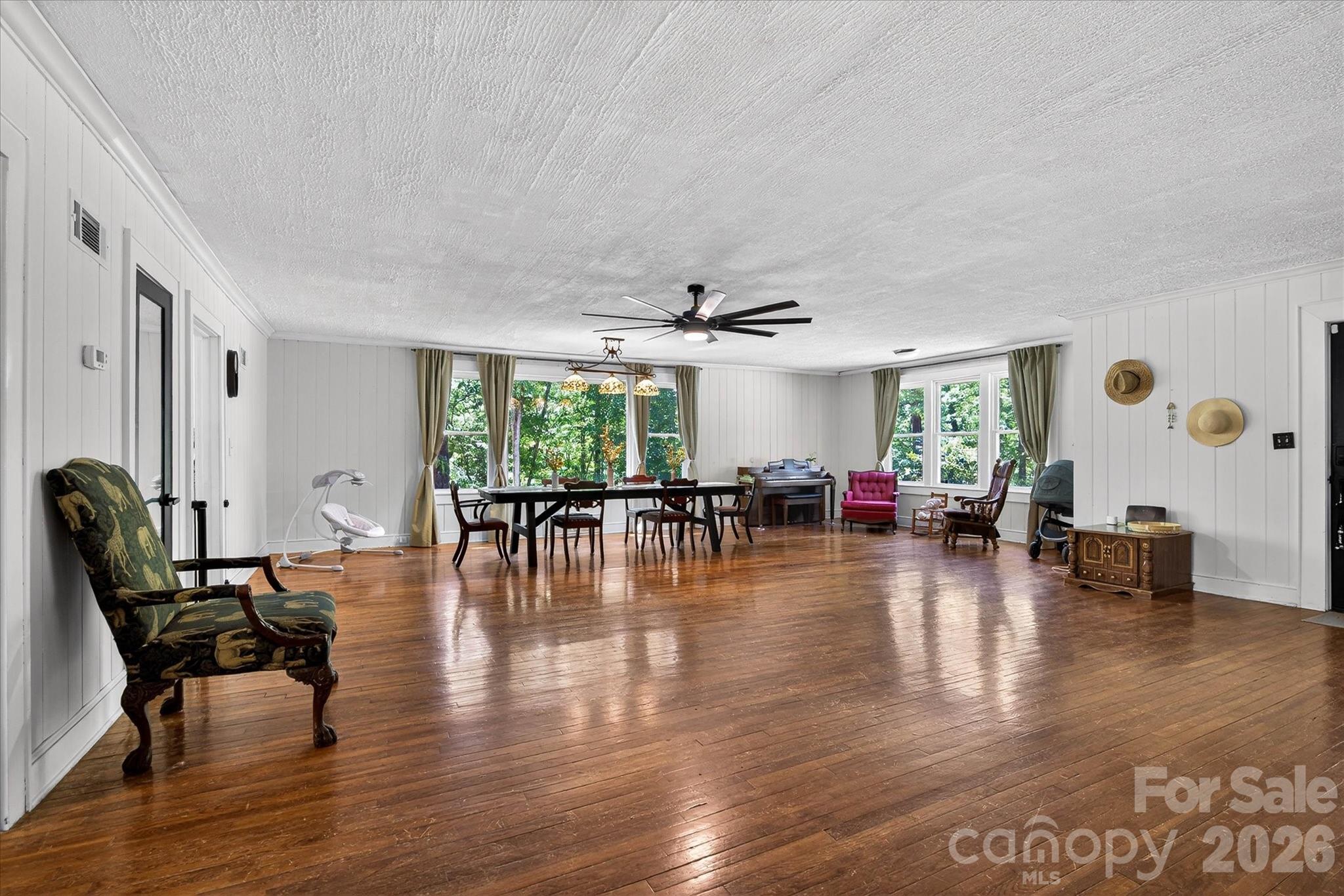 30640 Lockwood Drive Property Photo 10