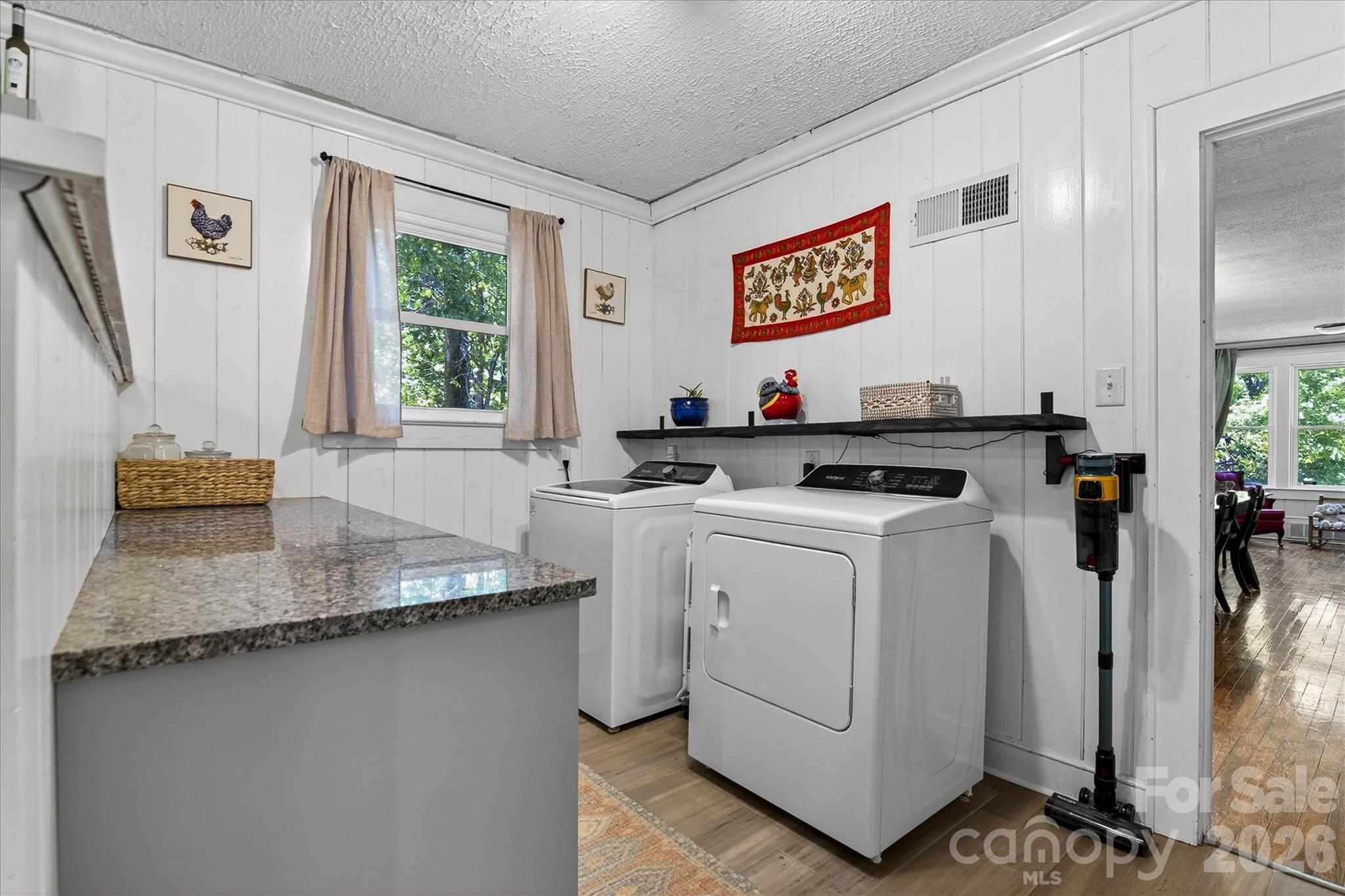 30640 Lockwood Drive Property Photo 15