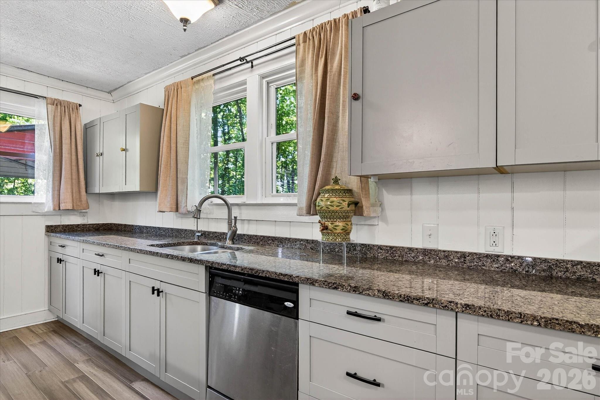 30640 Lockwood Drive Property Photo 17
