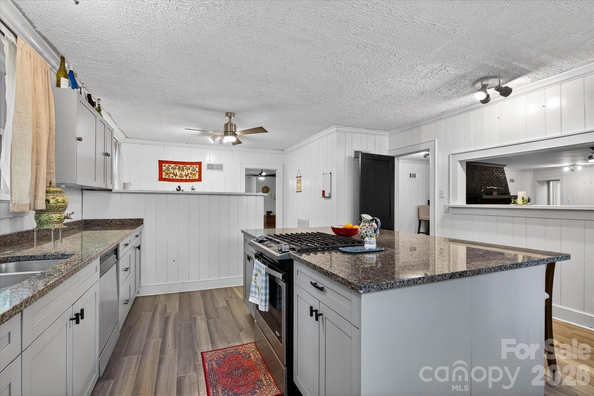 30640 Lockwood Drive Property Photo 19