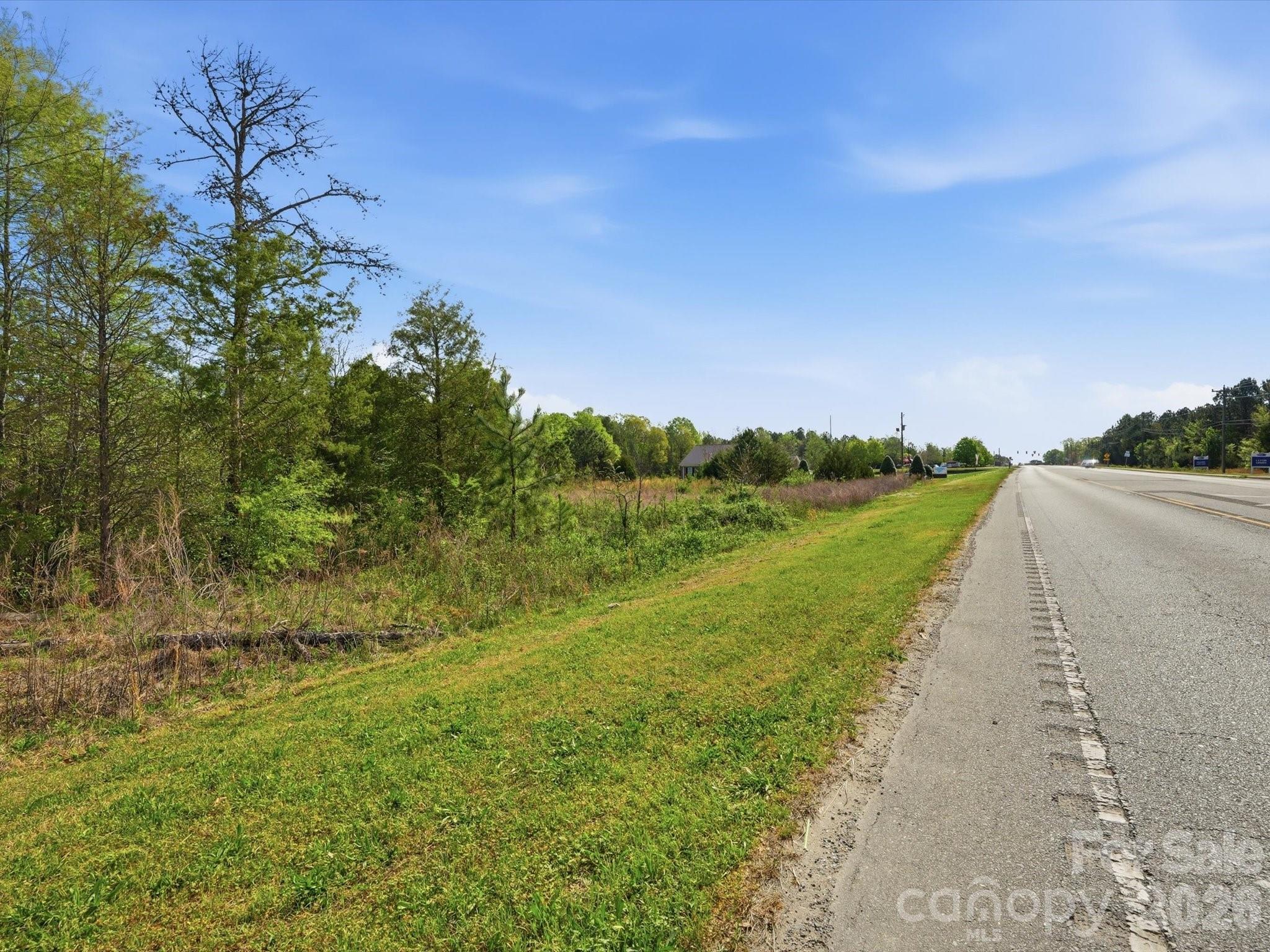 1386 Highway 55 Highway Property Photo 7