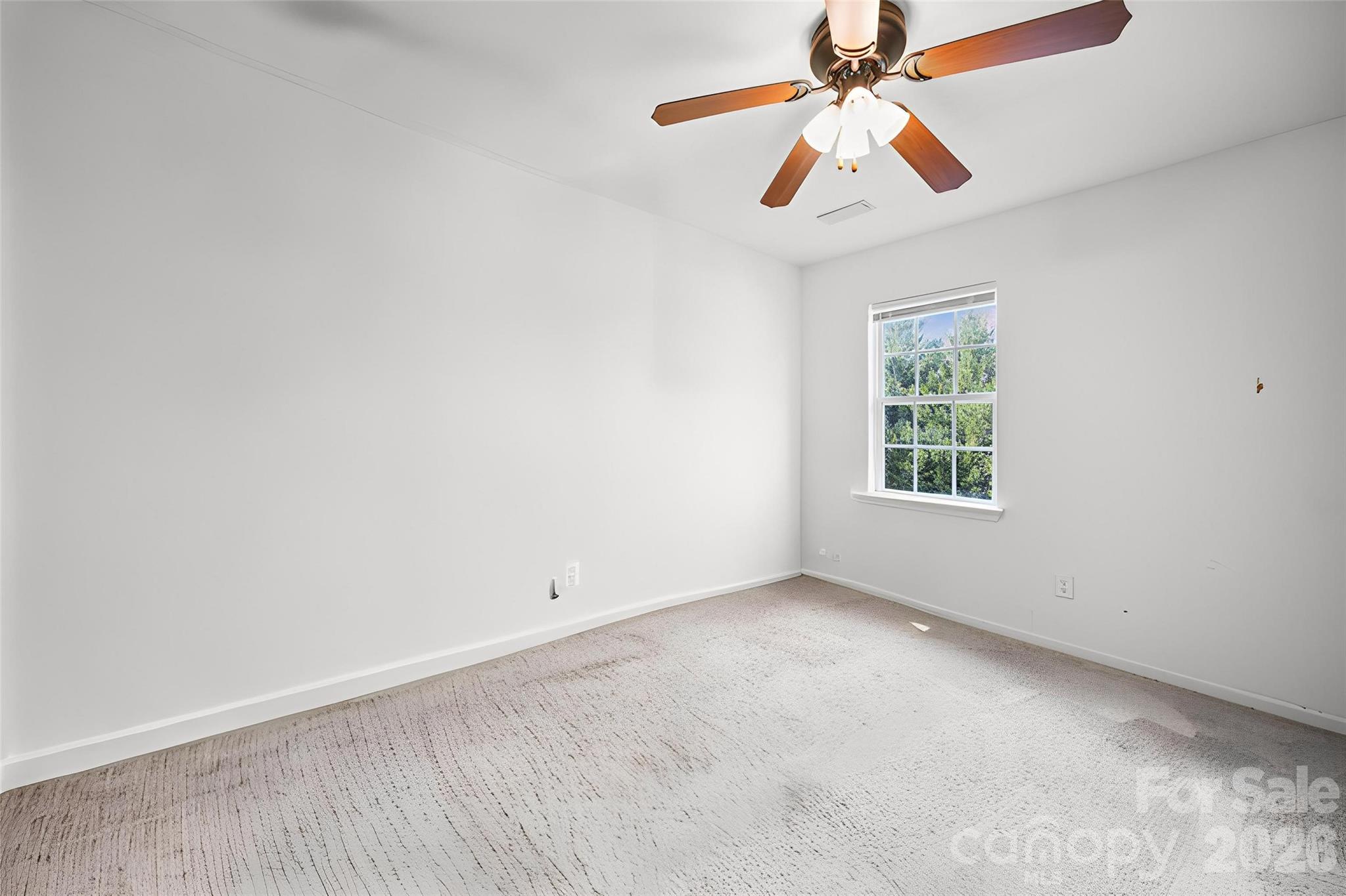 2001 Lake Vista Drive Property Photo 22