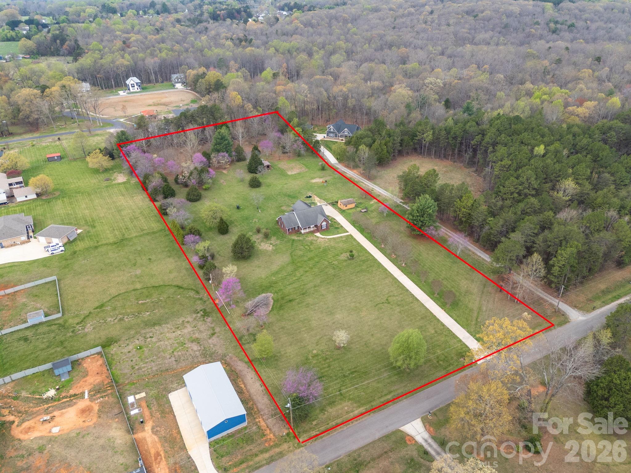 115 Emma Lane Property Photo 2