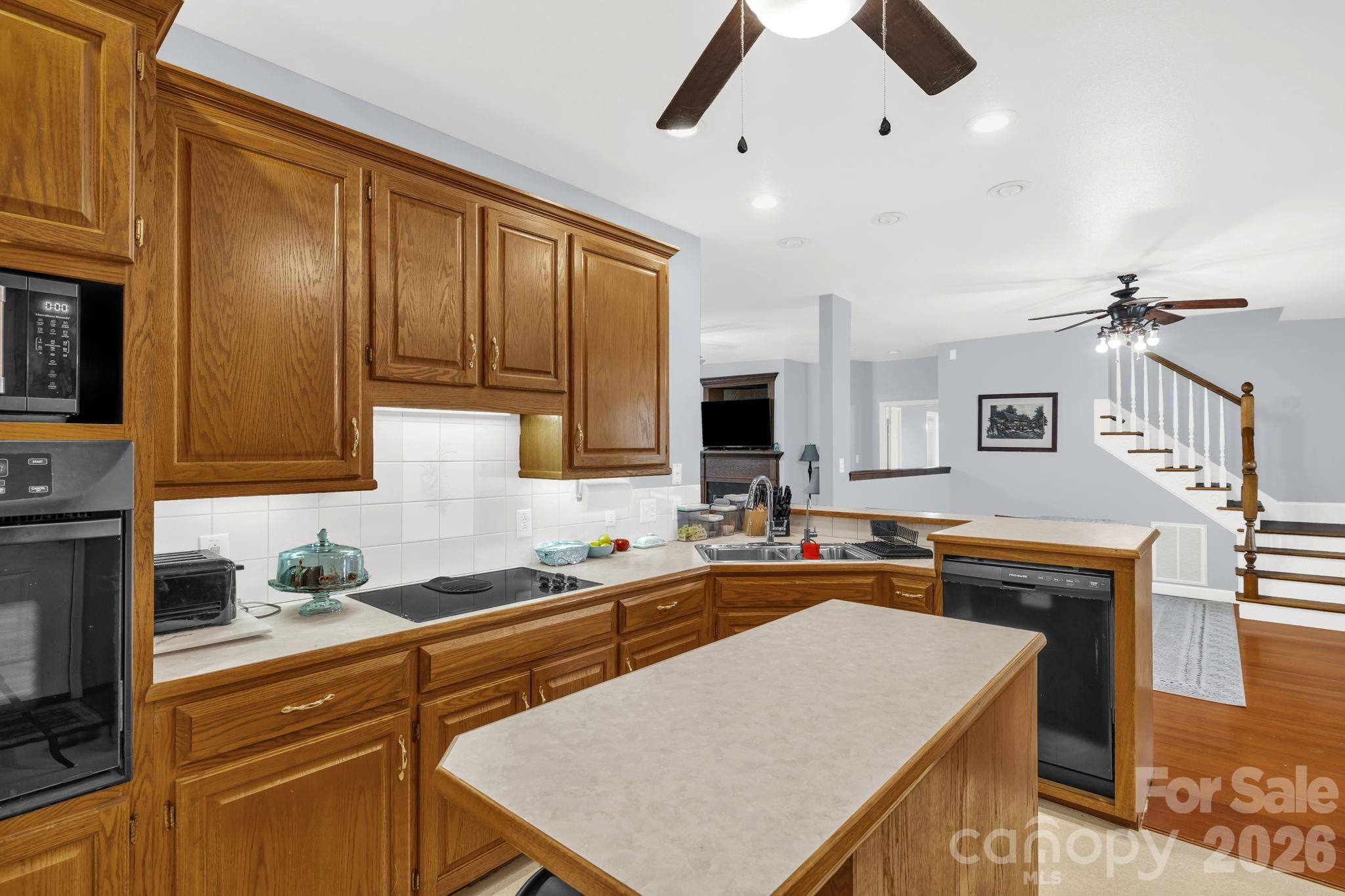115 Emma Lane Property Photo 15