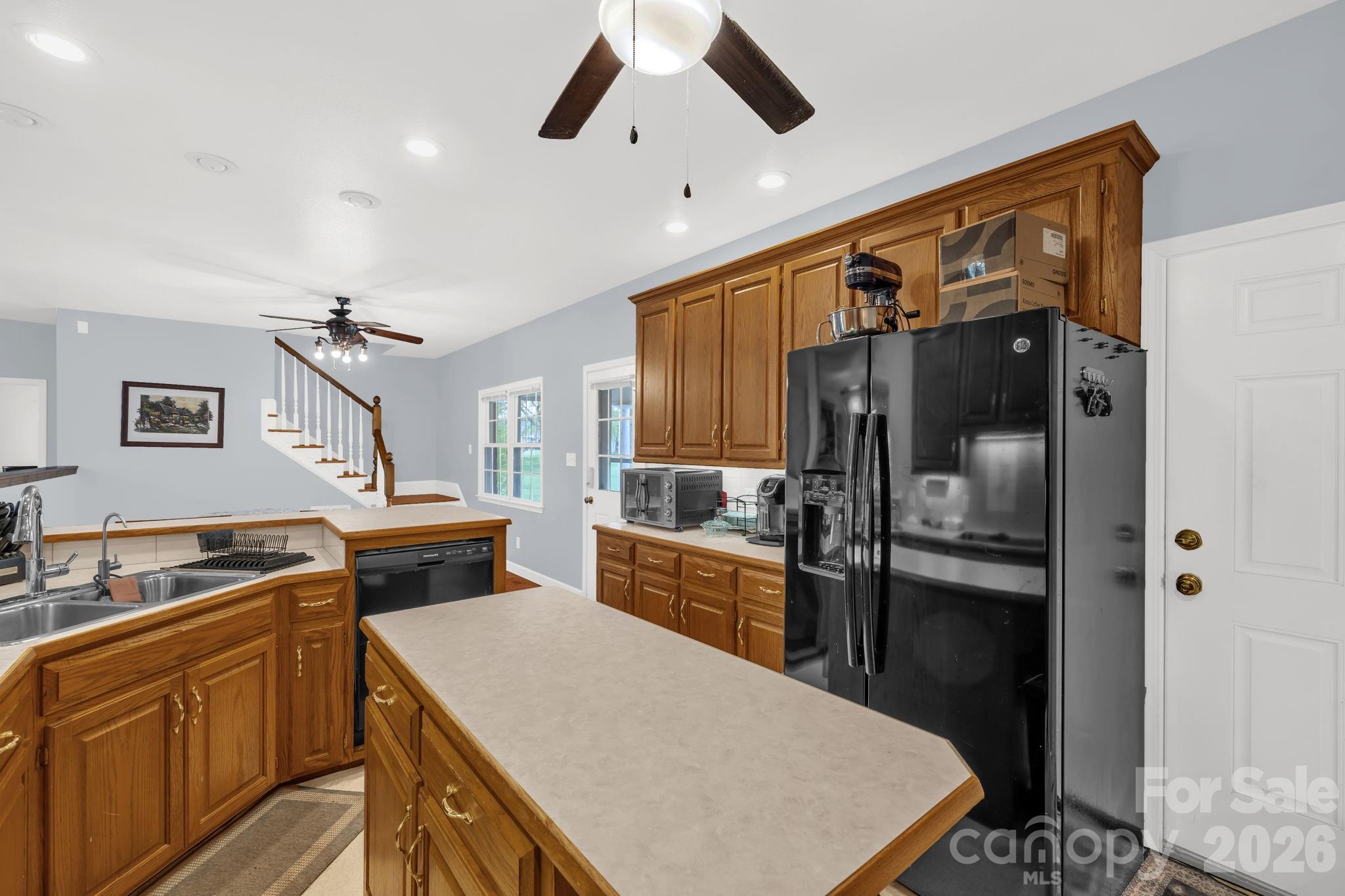 115 Emma Lane Property Photo 16