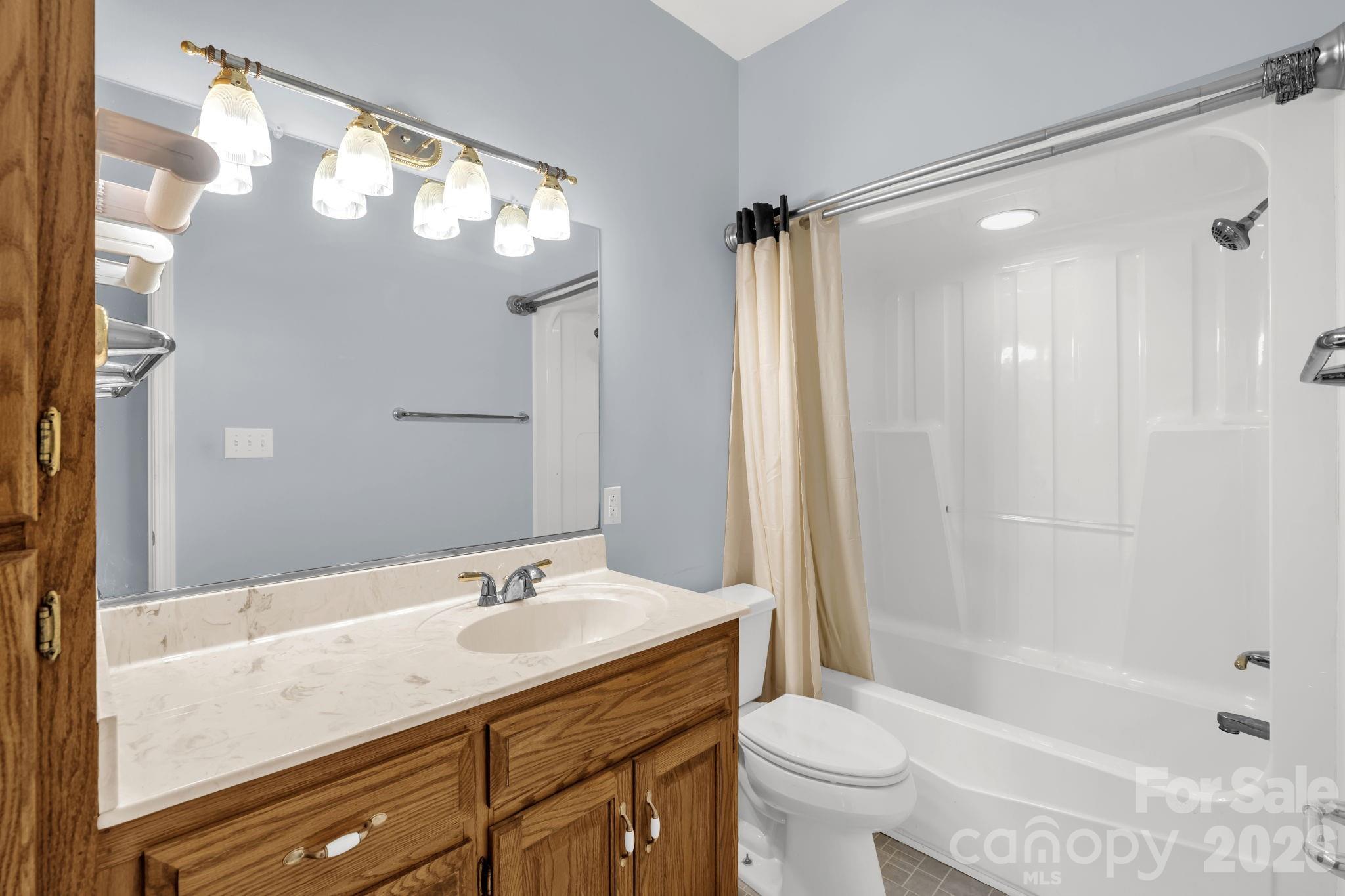 115 Emma Lane Property Photo 24