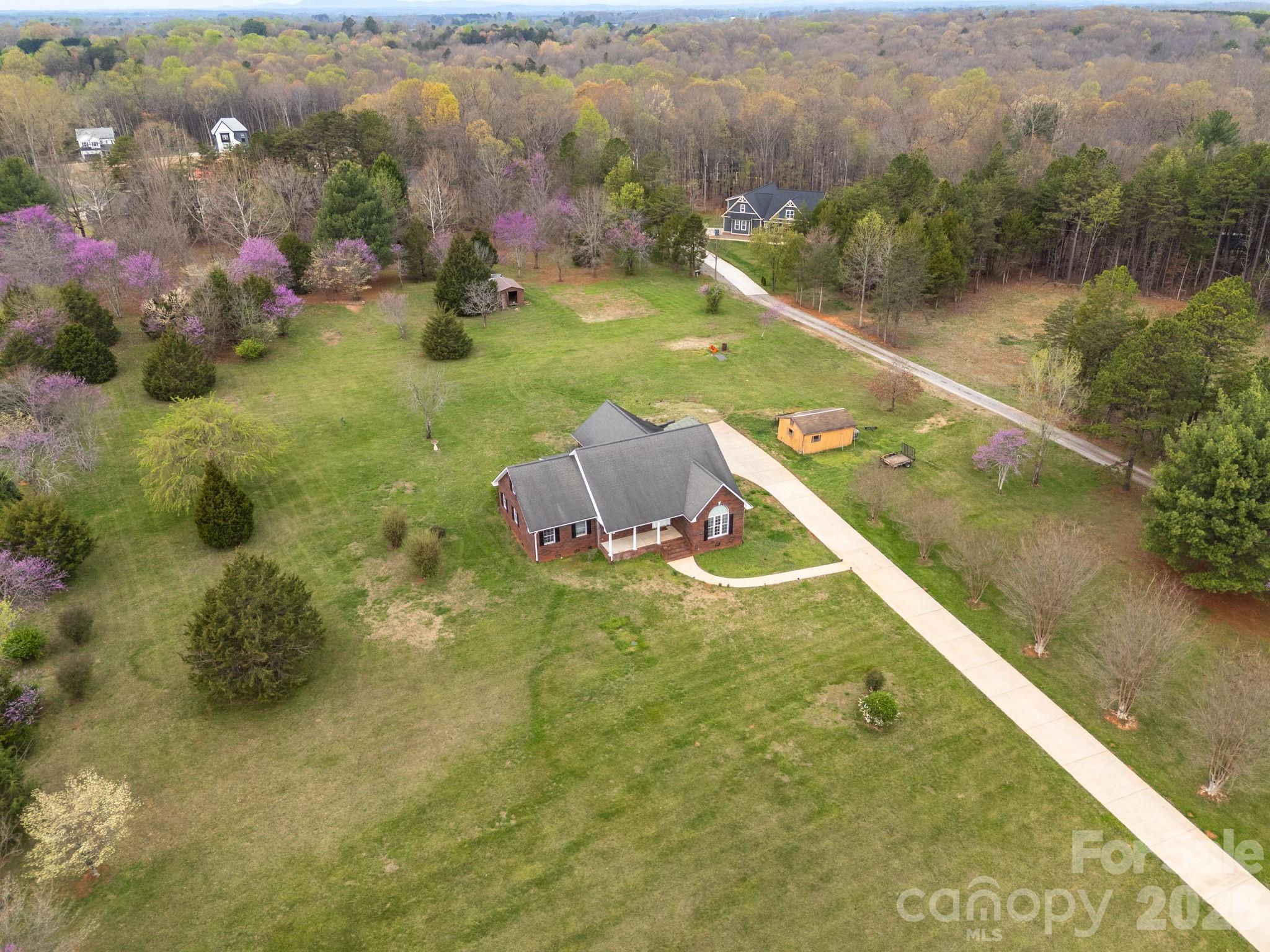 115 Emma Lane Property Photo 37