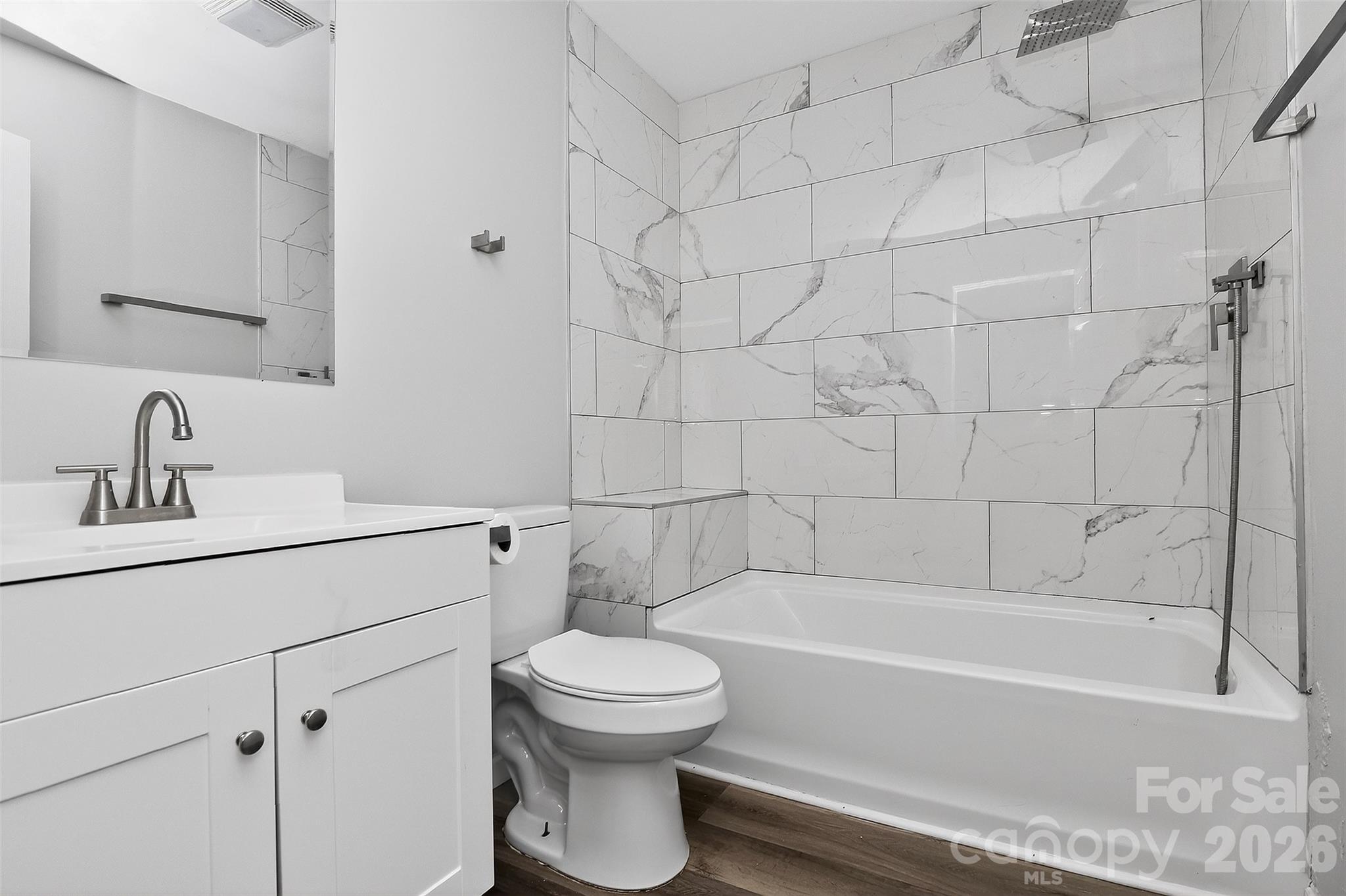 1019 Lewiston Avenue Property Photo 12
