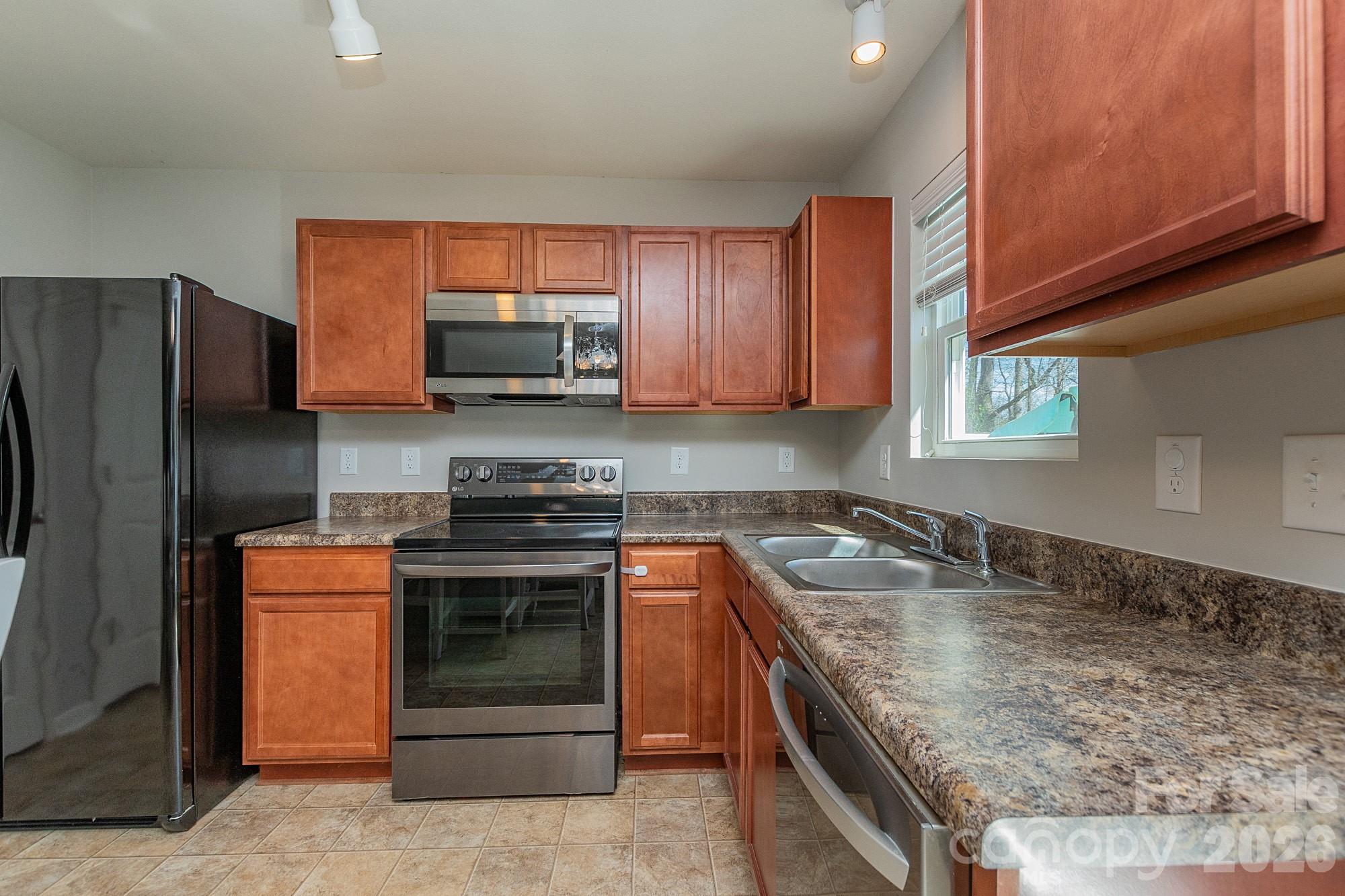 501 Caden Village Circle Property Photo 13
