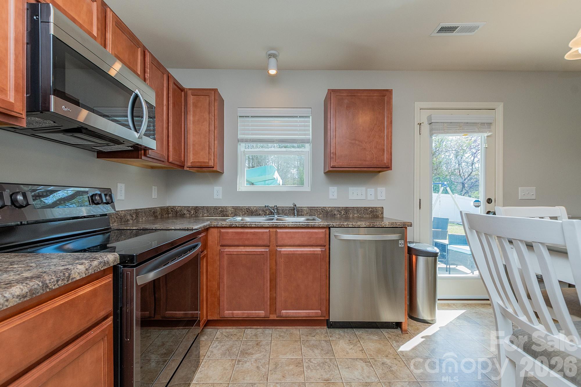 501 Caden Village Circle Property Photo 14