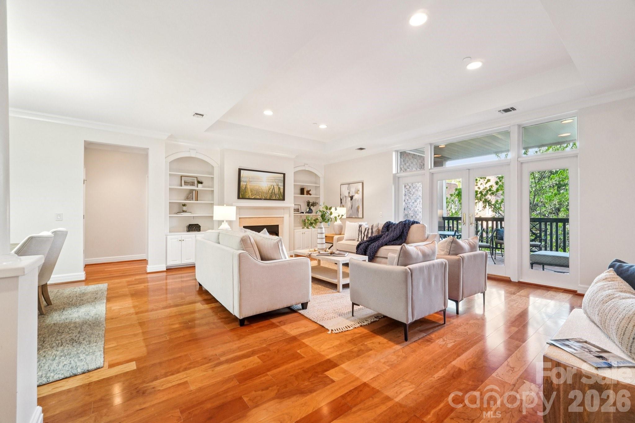 526 N Church Street Property Photo 7