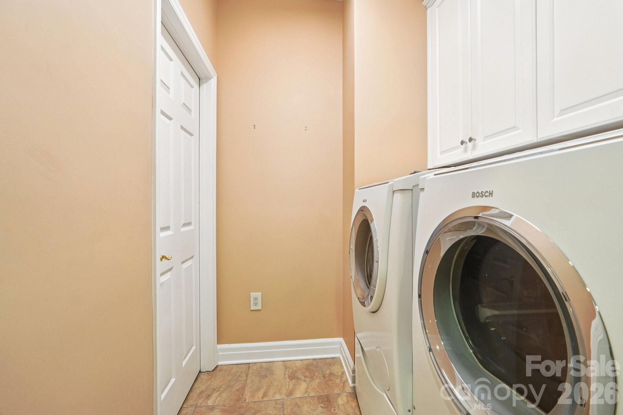526 N Church Street Property Photo 29