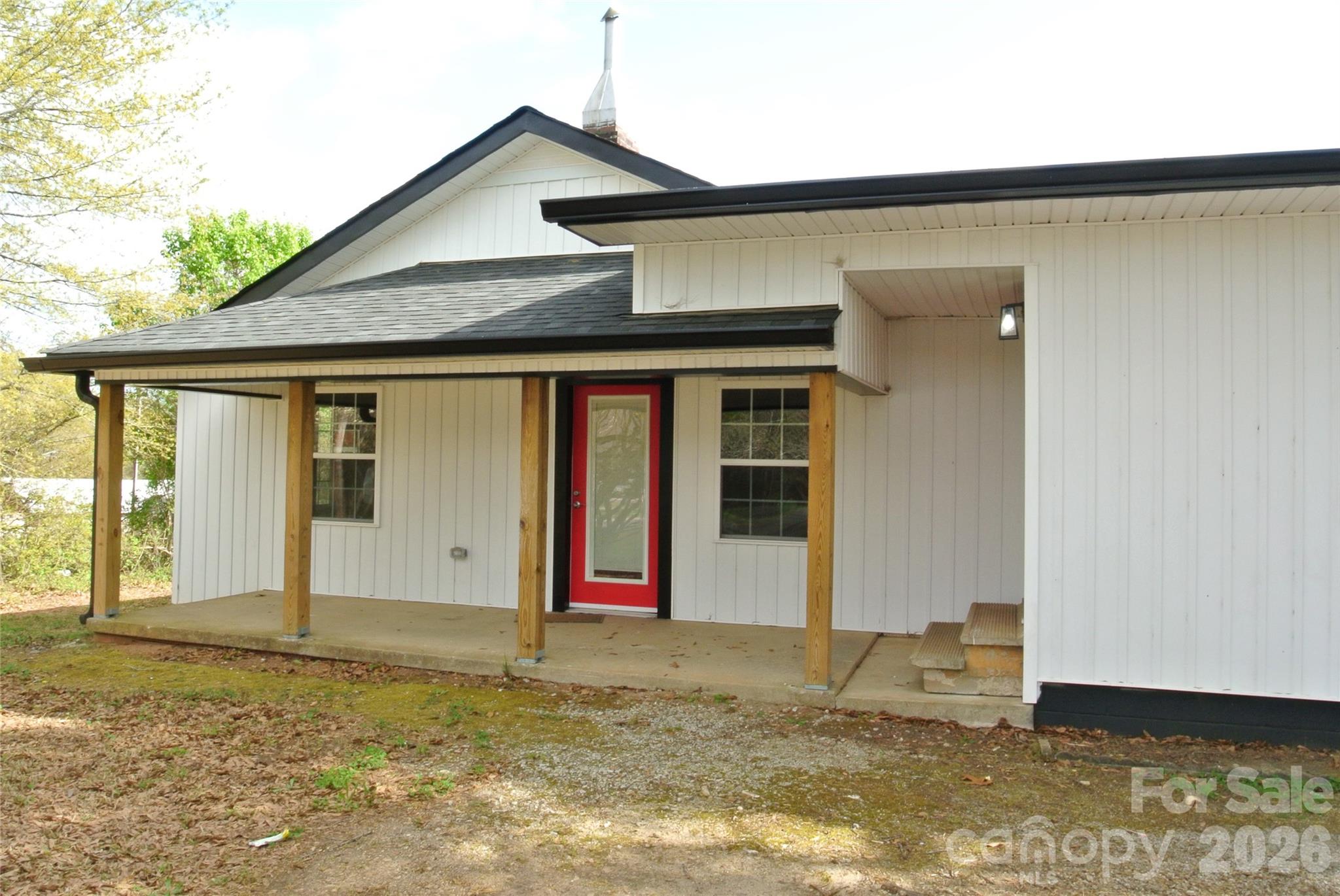 123 Moore Road Property Photo 2