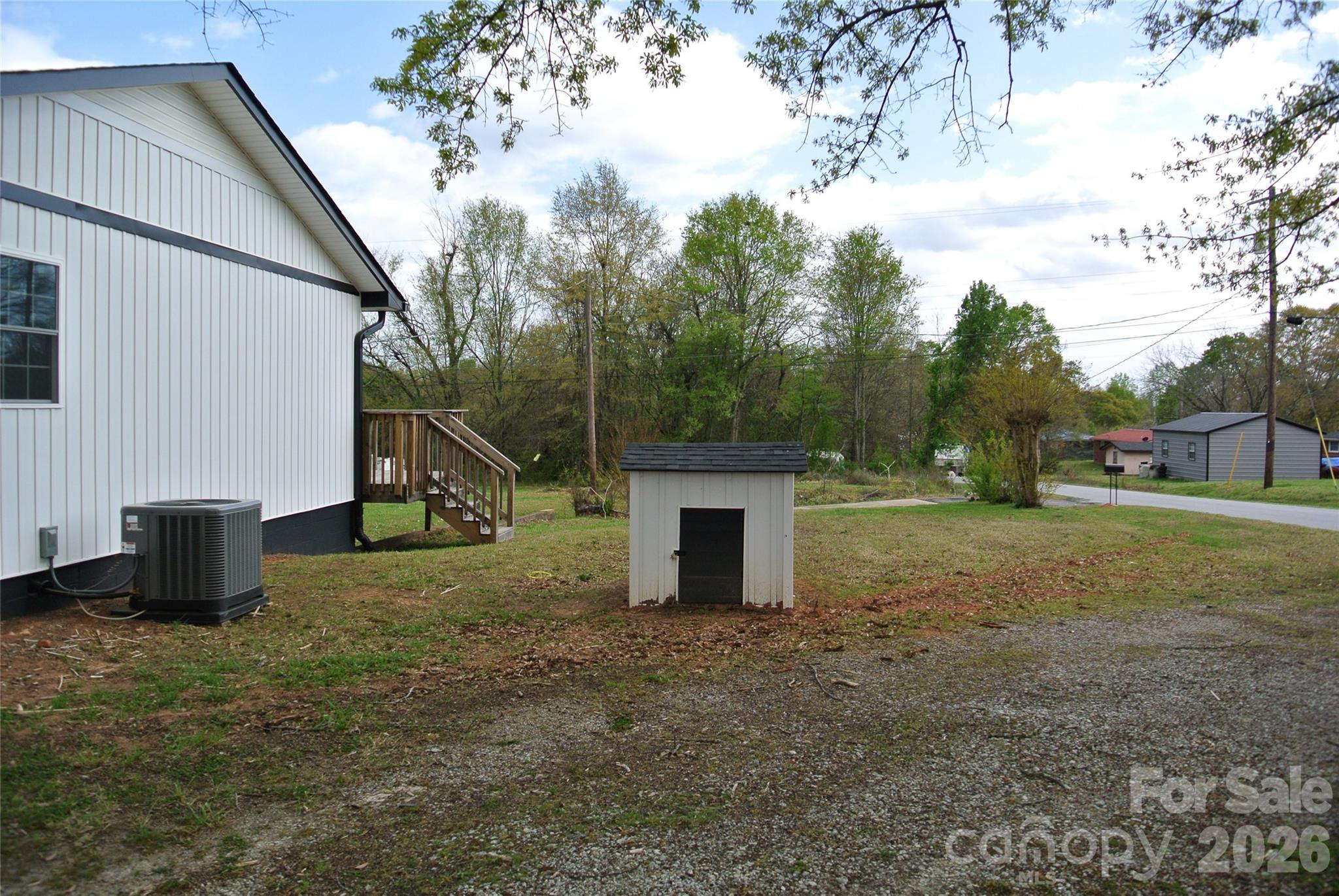 123 Moore Road Property Photo 8