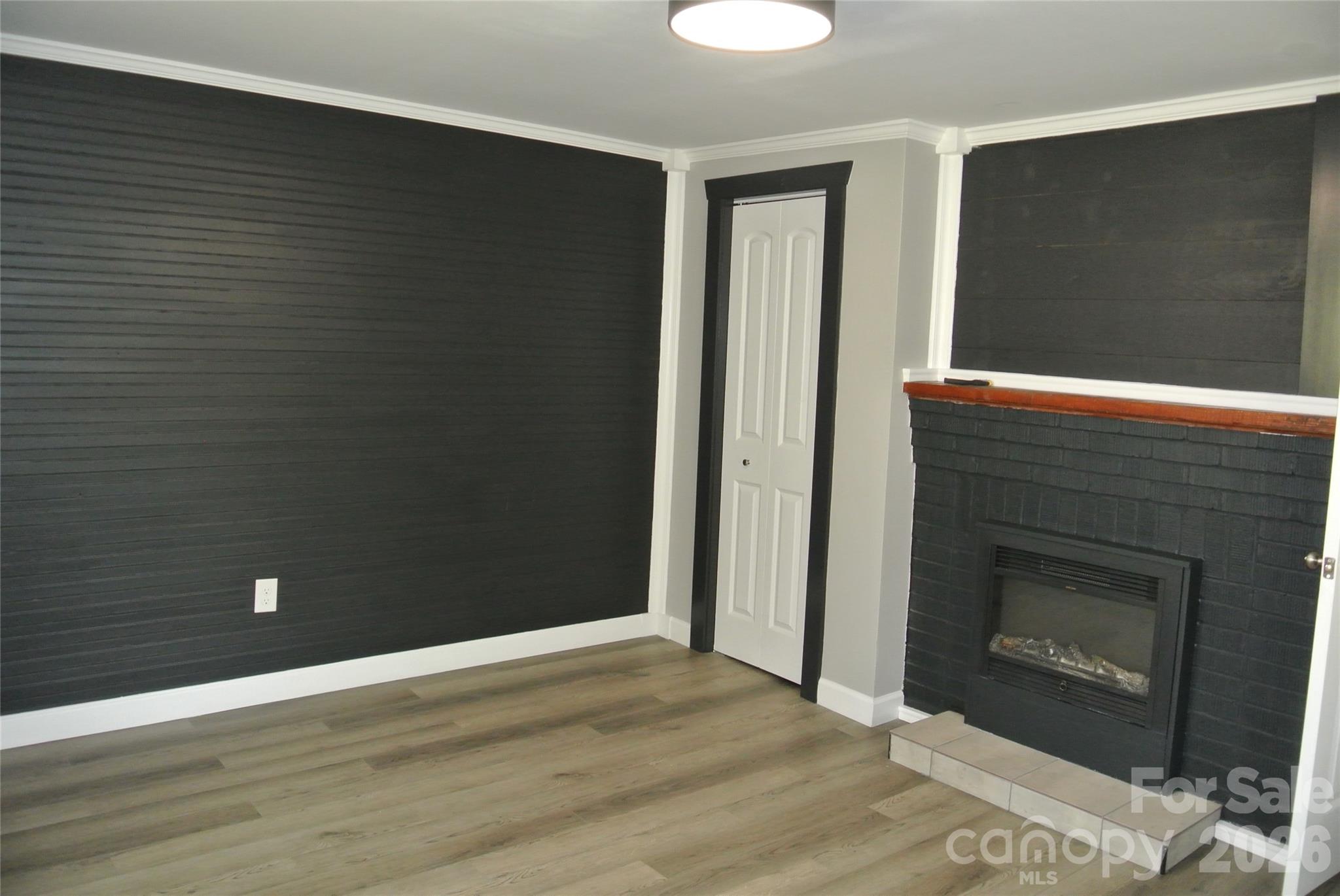 123 Moore Road Property Photo 24