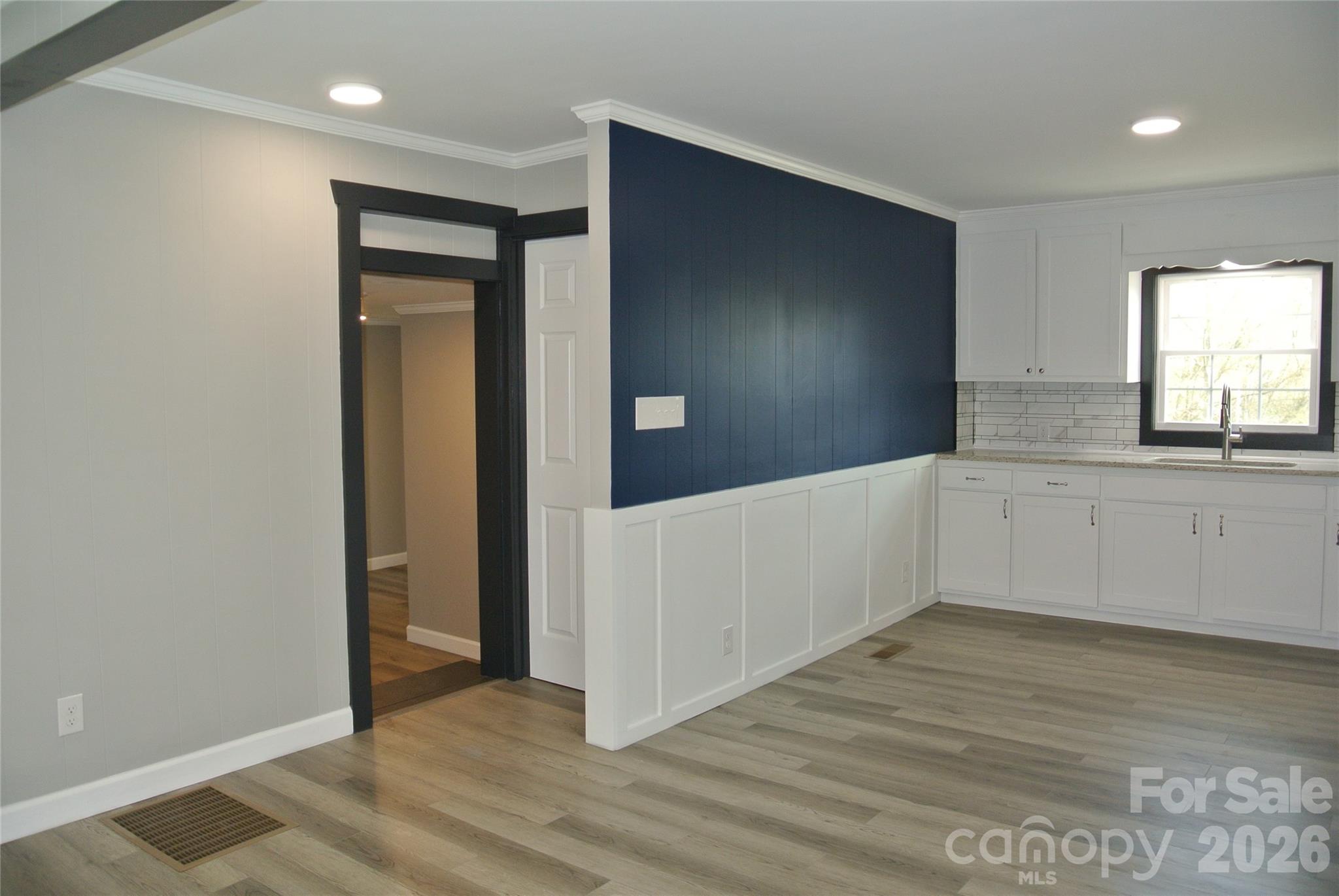 123 Moore Road Property Photo 37