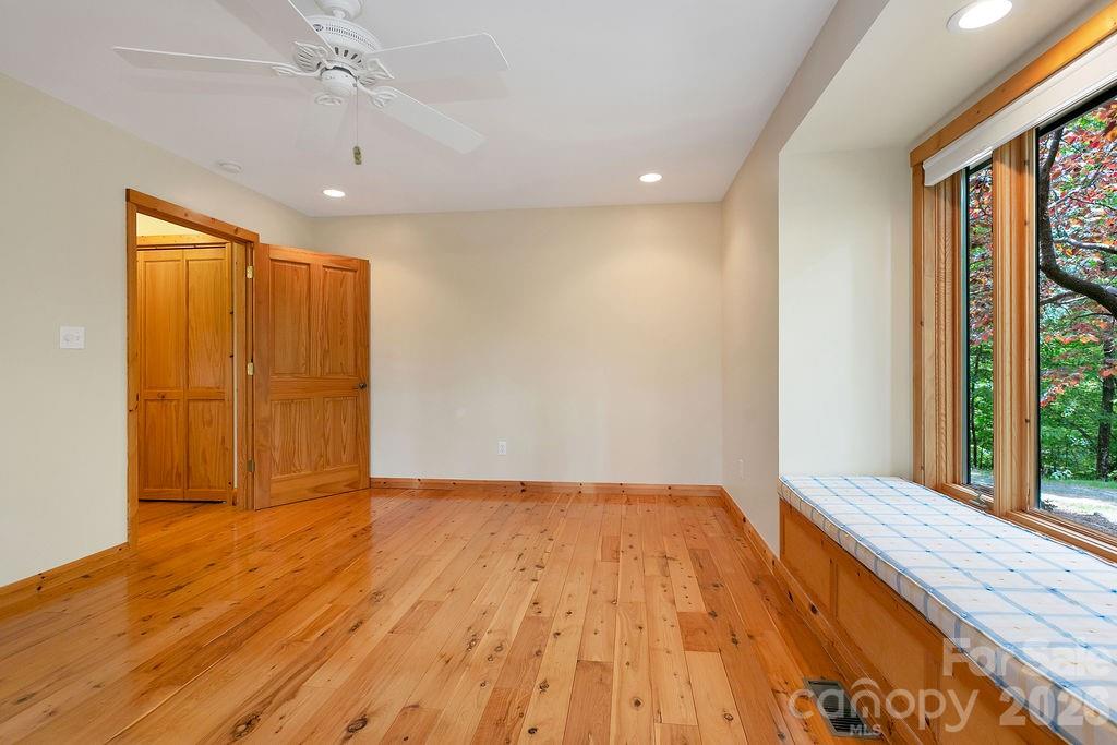 40 Walnut Ridge Circle Property Photo 29