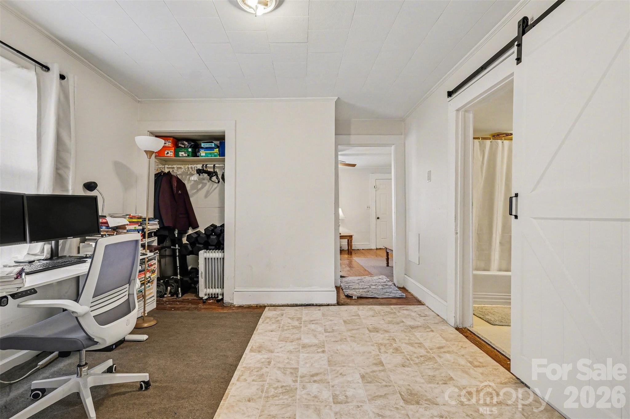 1007 S Church Street Property Photo 26