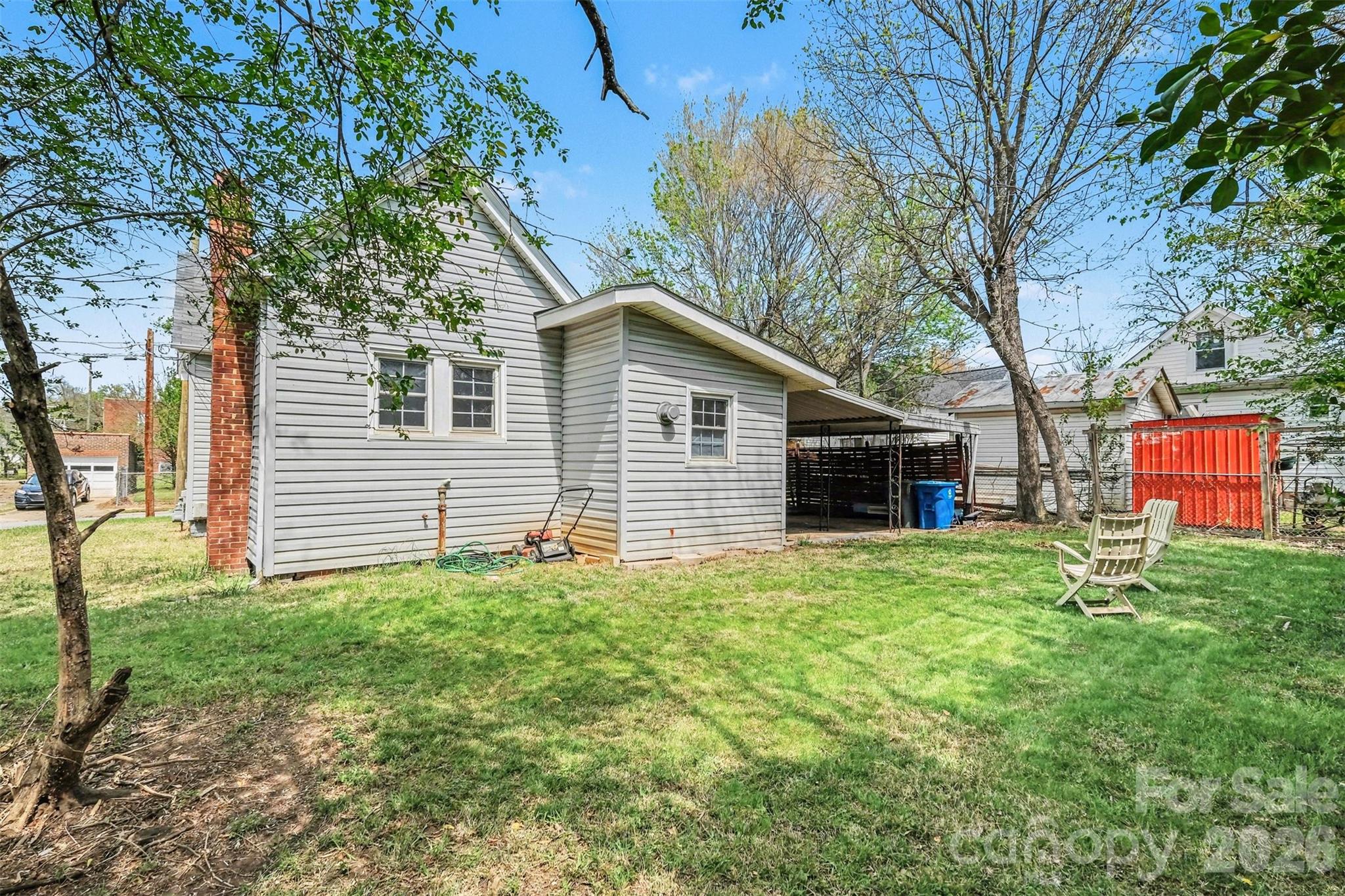 1007 S Church Street Property Photo 31